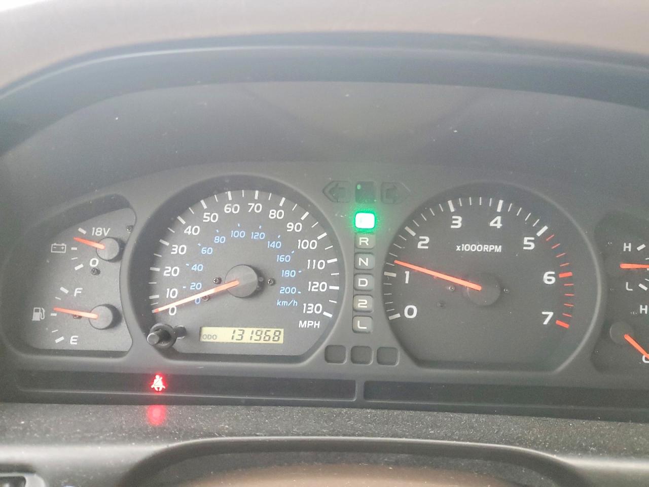 1998 Toyota Land Cruiser White vin: JT3HT05J2W0018055