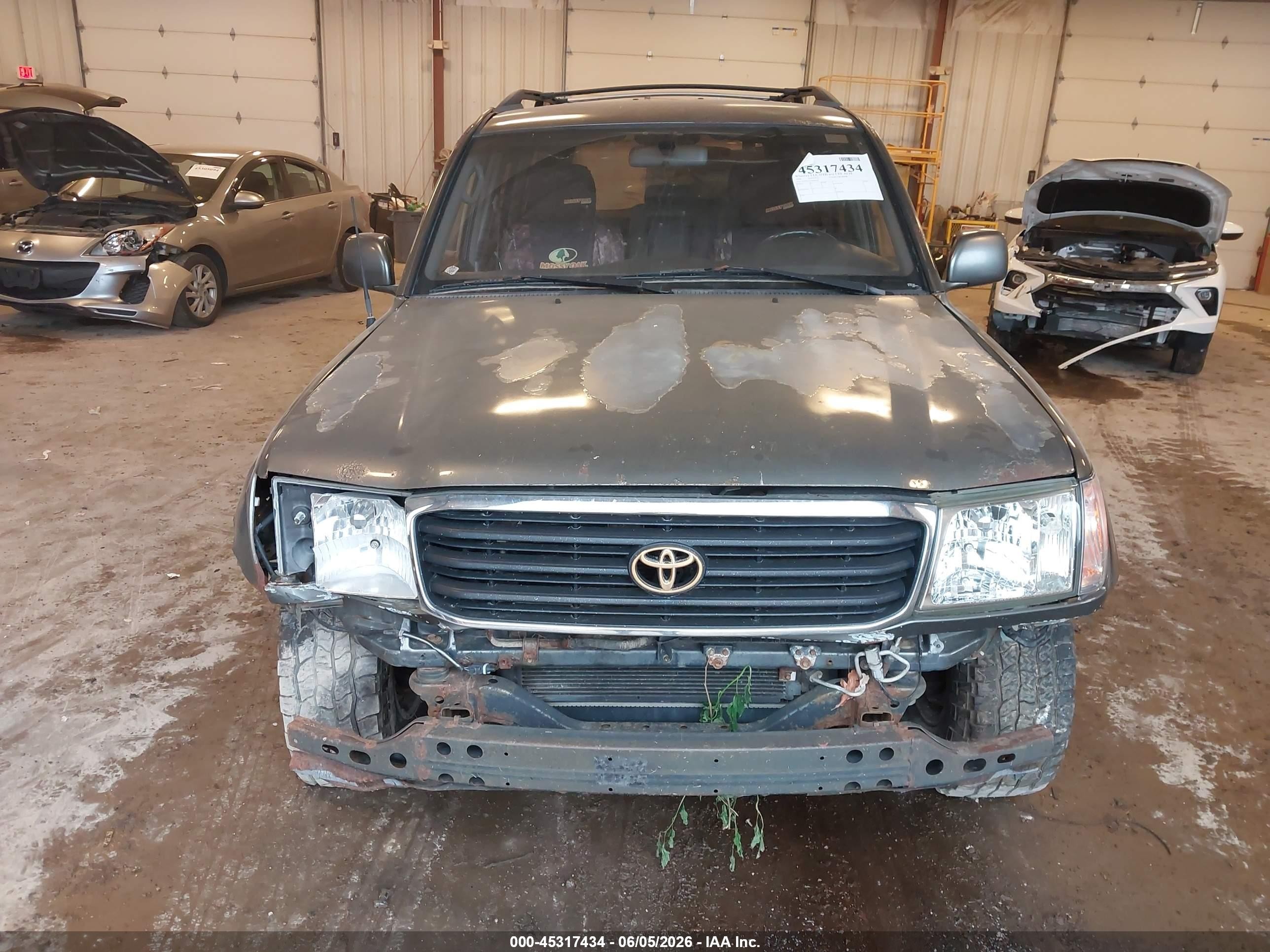 1998 Toyota Land Cruiser   Gray vin: JT3HT05J3W0006190