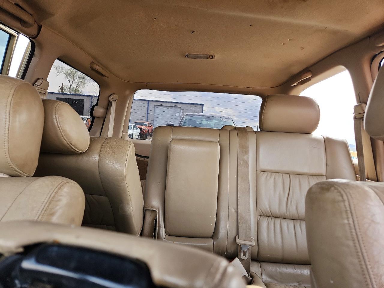 1998 Toyota Land Cruiser Base Beige vin: JT3HT05J3W0009347