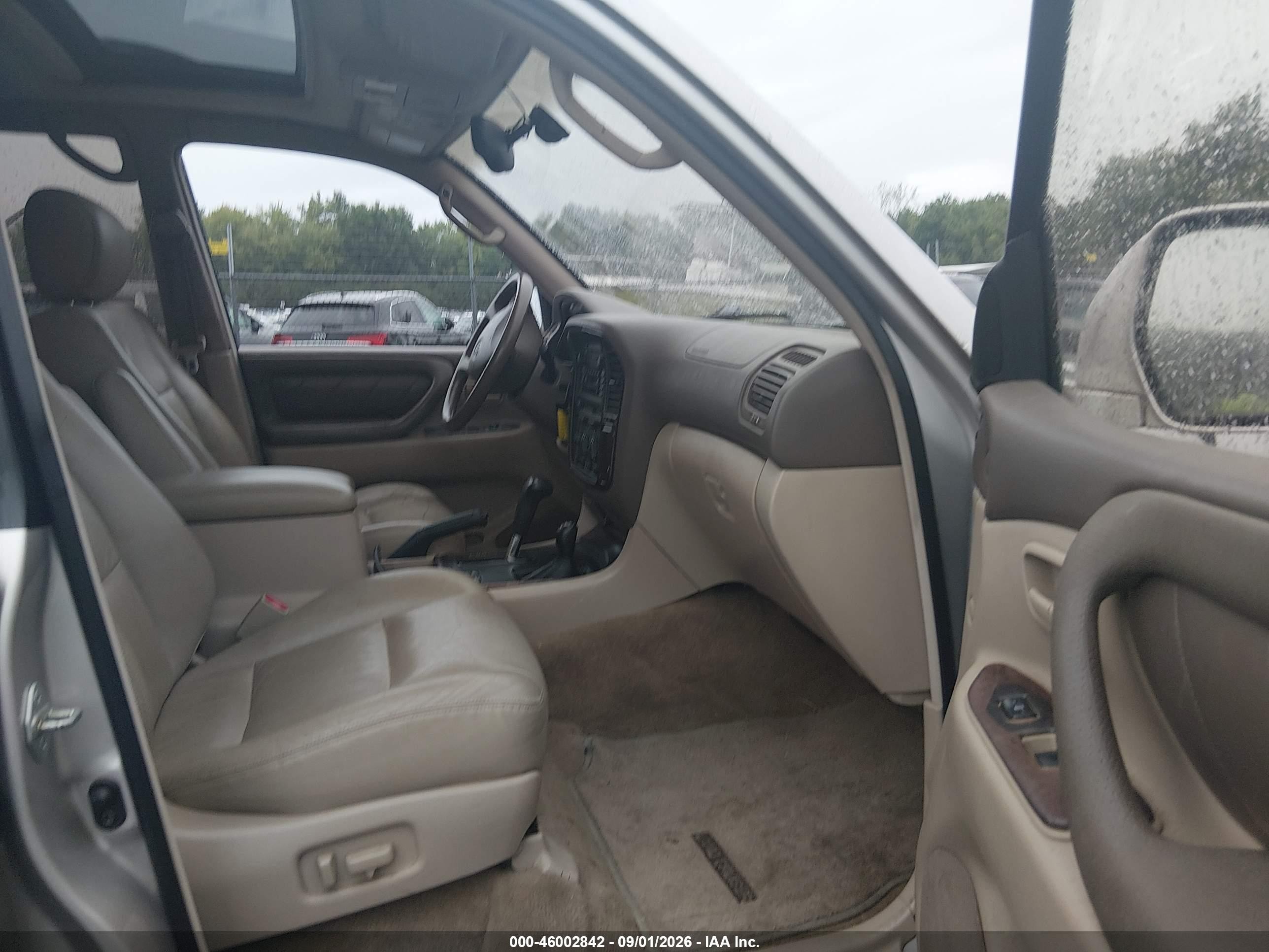 2000 Toyota Land Cruiser   Gray vin: JT3HT05J3Y0125862