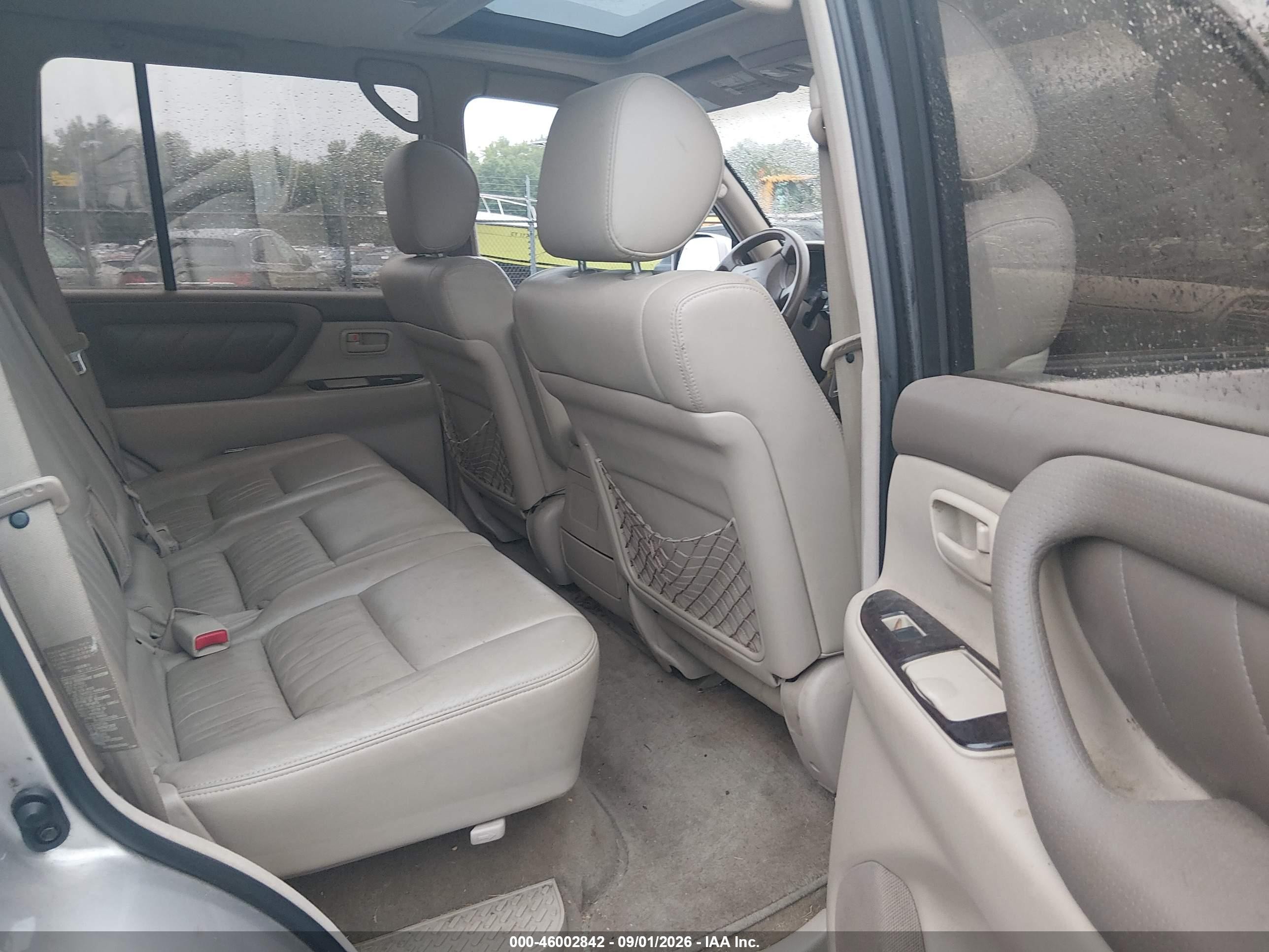 2000 Toyota Land Cruiser   Gray vin: JT3HT05J3Y0125862