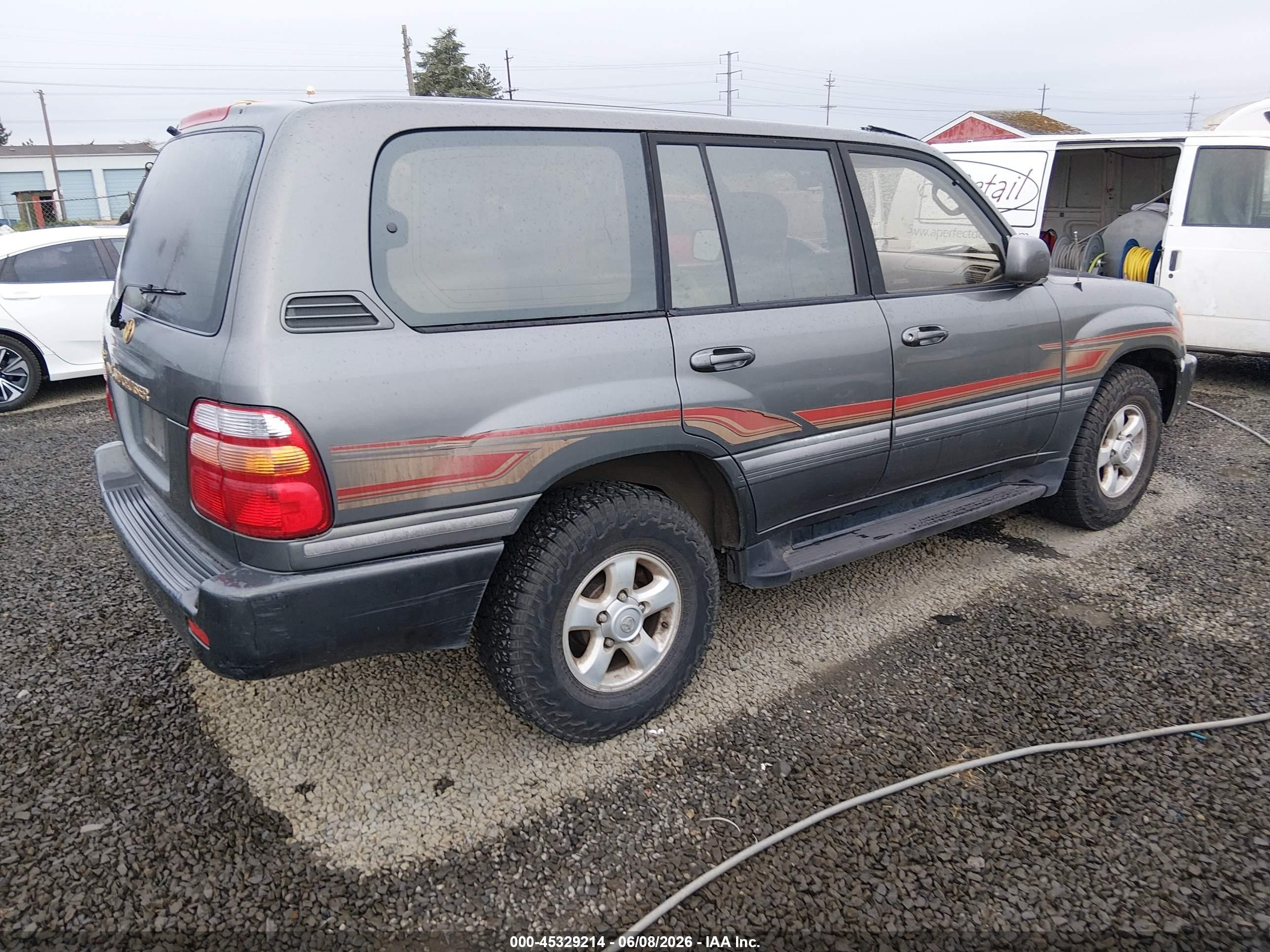 1999 Toyota Land Cruiser   Brown vin: JT3HT05J4X0041418