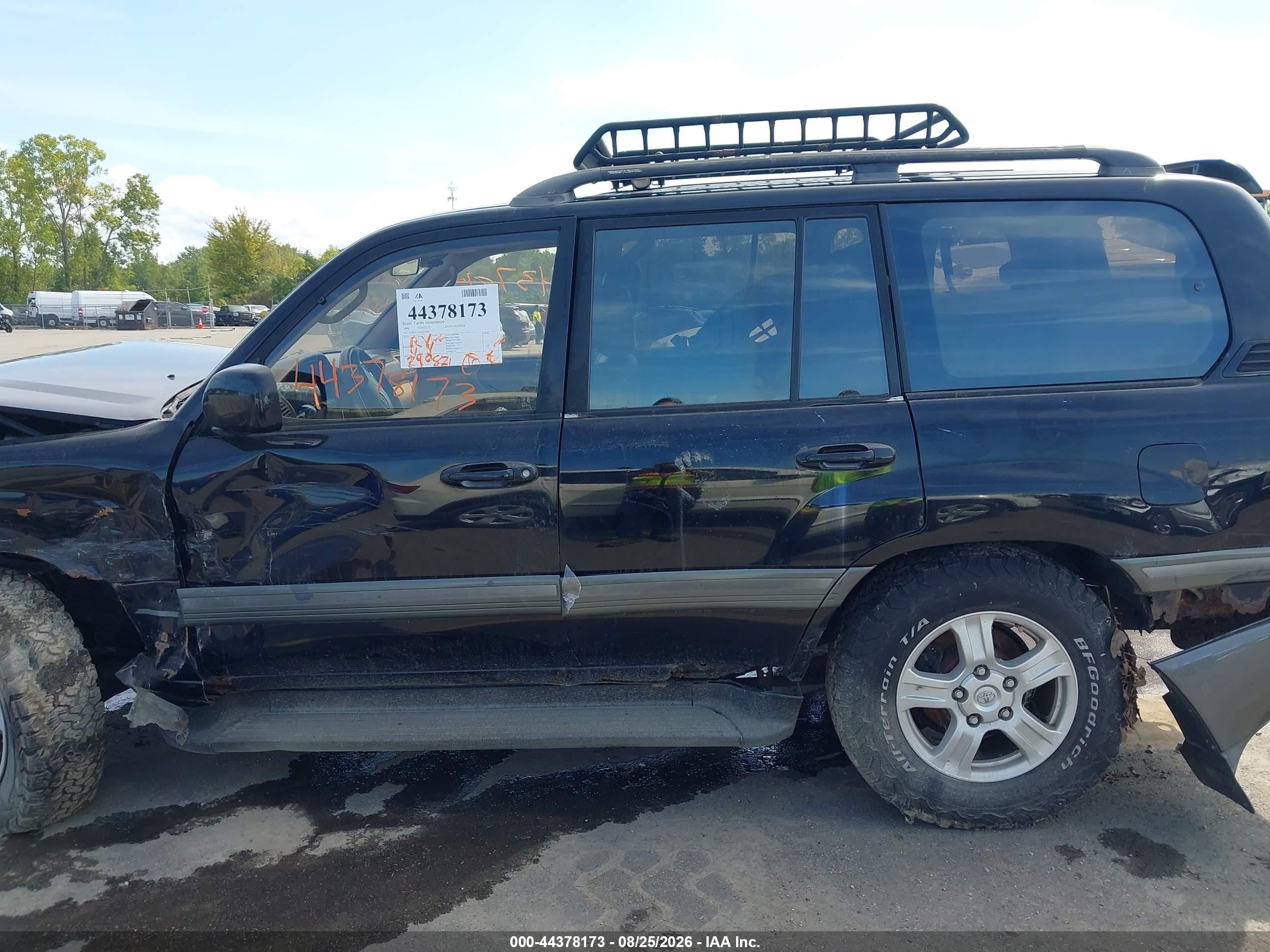 1999 Toyota Land Cruiser Черный vin: JT3HT05J4X0057506