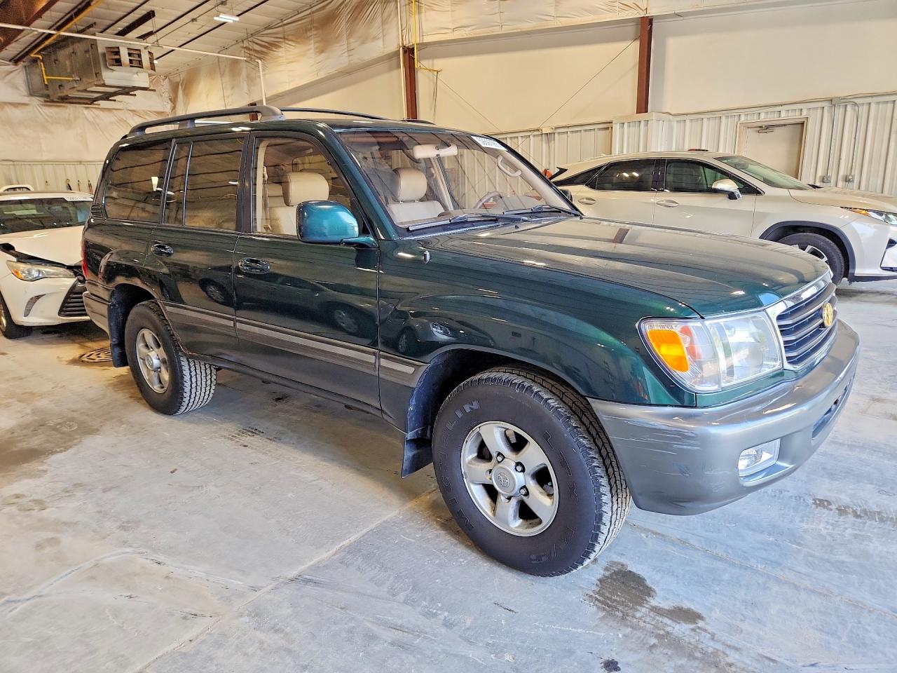 2000 Toyota Land Cruiser Base Зеленый vin: JT3HT05J5Y0079371