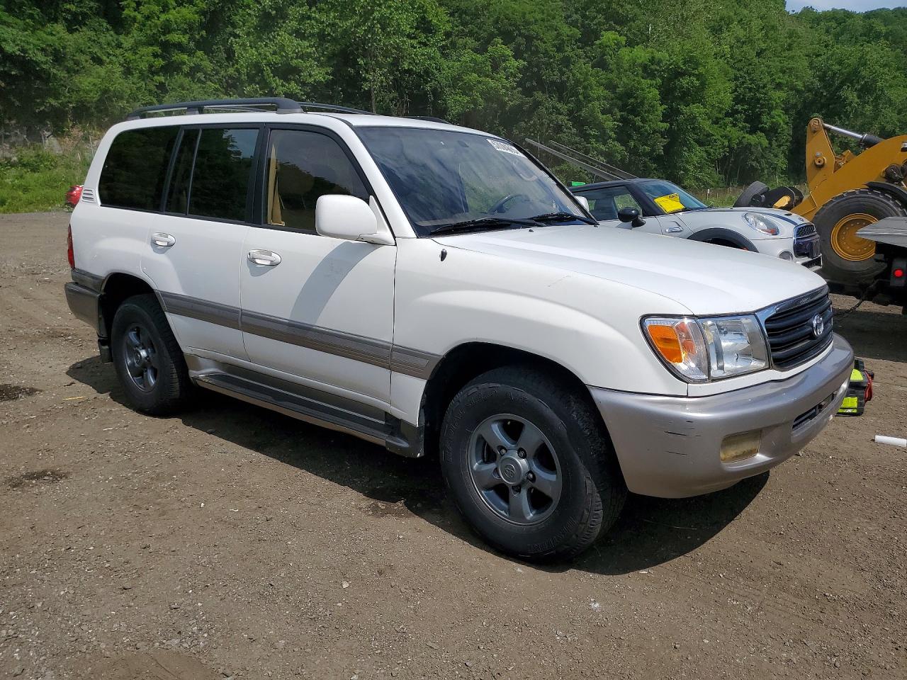 2000 Toyota Land Cruiser Base White vin: JT3HT05J5Y0112045
