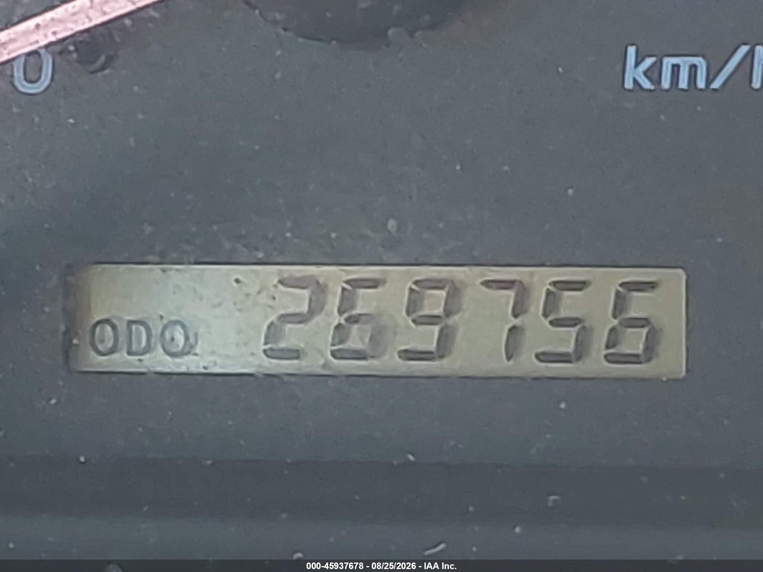 2000 Toyota Land Cruiser   Black vin: JT3HT05J5Y0116757