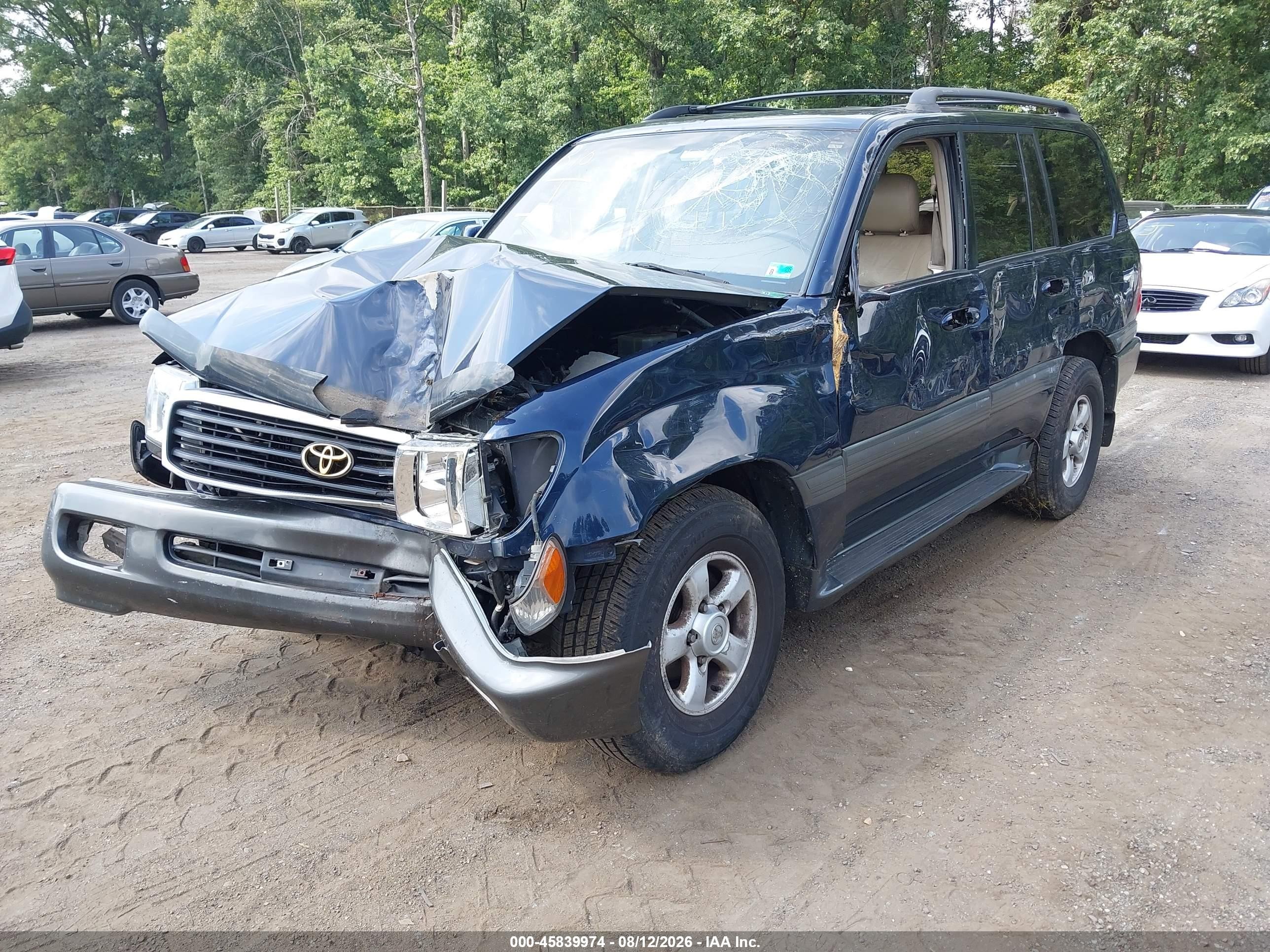 2000 Toyota Land Cruiser   Blue vin: JT3HT05J5Y0124082
