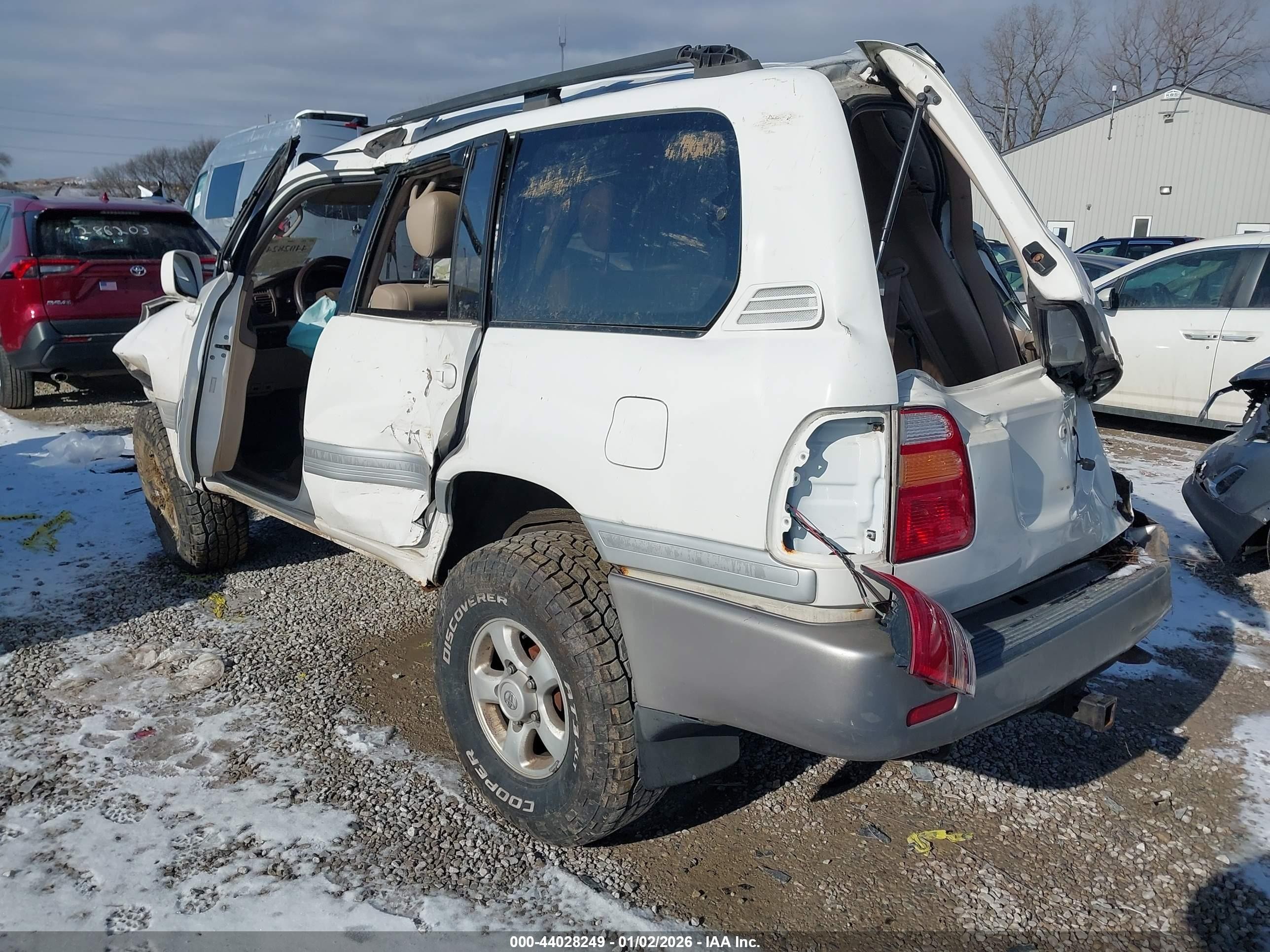 1998 Toyota Land Cruiser   Белый vin: JT3HT05J6W0015207