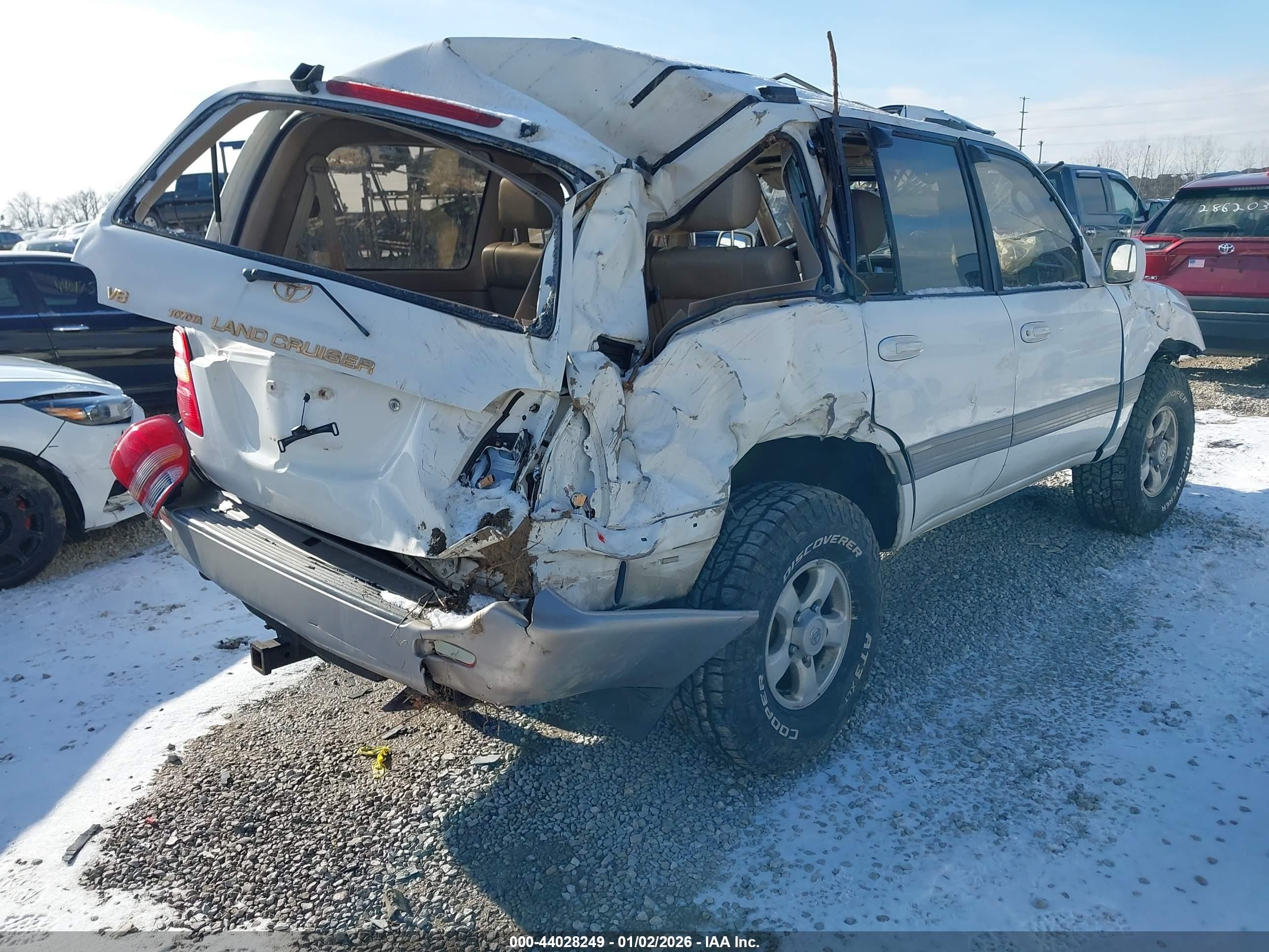1998 Toyota Land Cruiser   Белый vin: JT3HT05J6W0015207