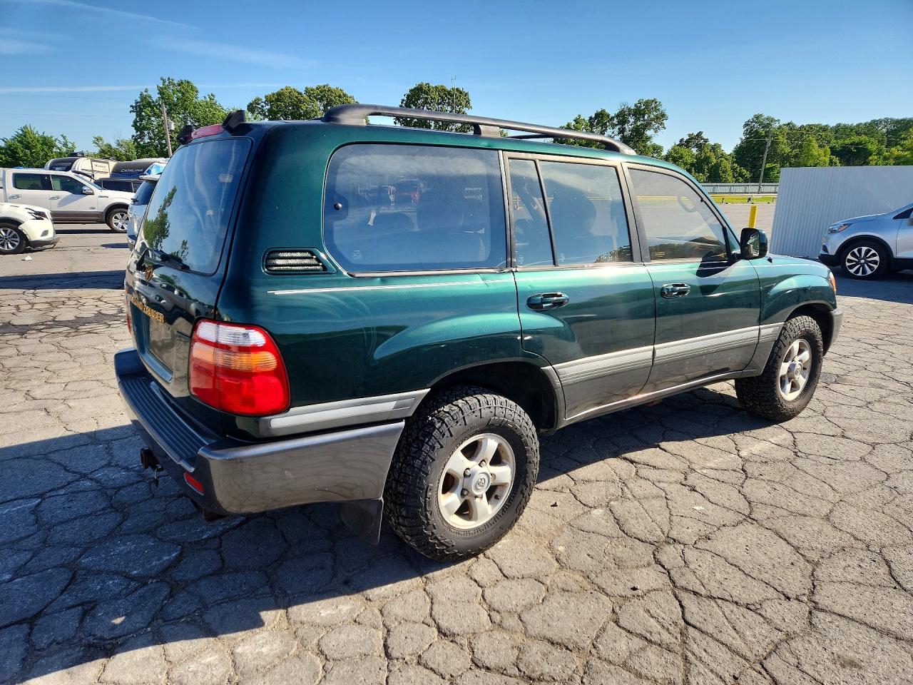 1999 Toyota Land Cruiser Base Green vin: JT3HT05J7X0059976