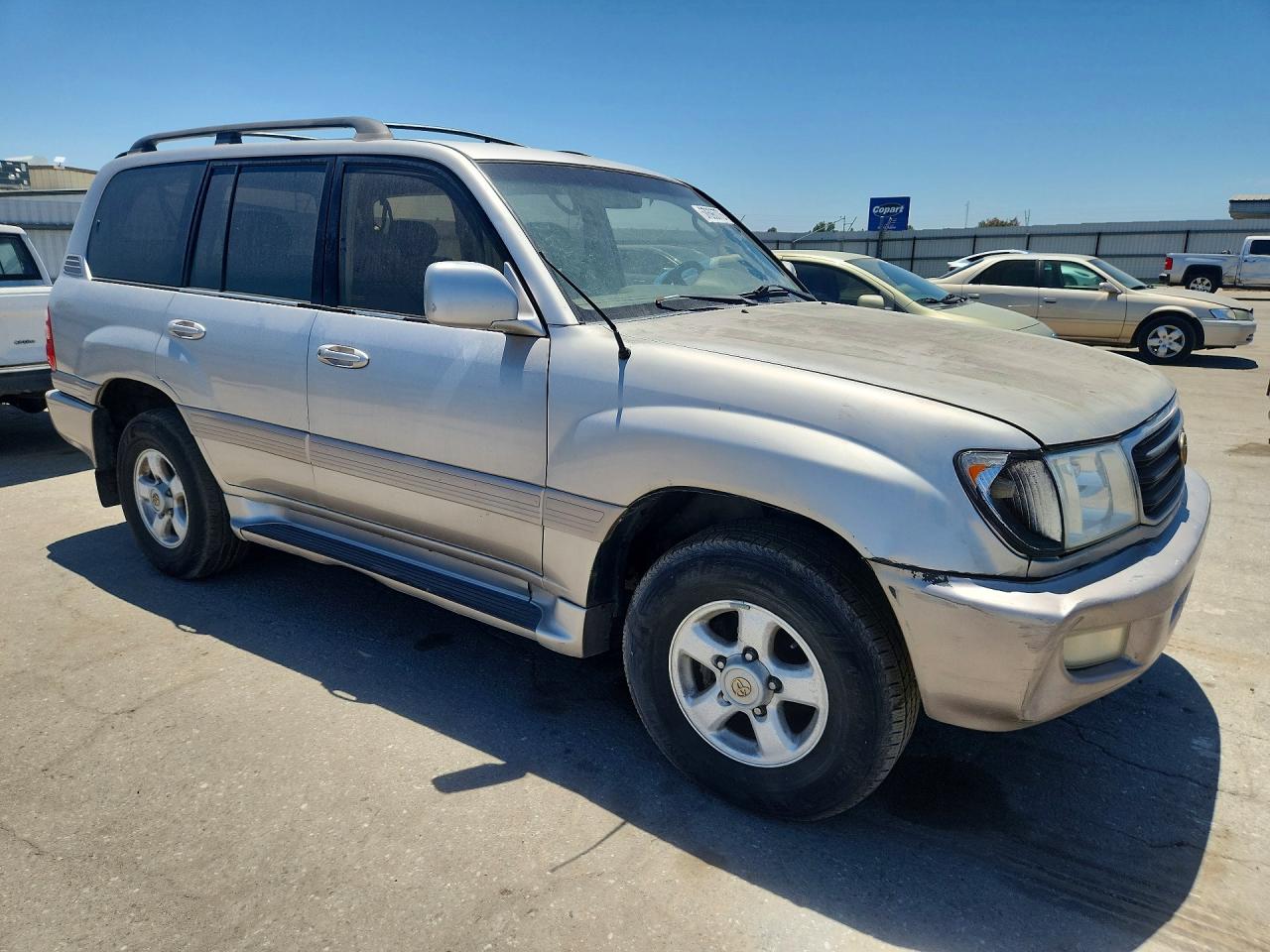 2000 Toyota Land Cruiser Base Cream vin: JT3HT05J7Y0086550
