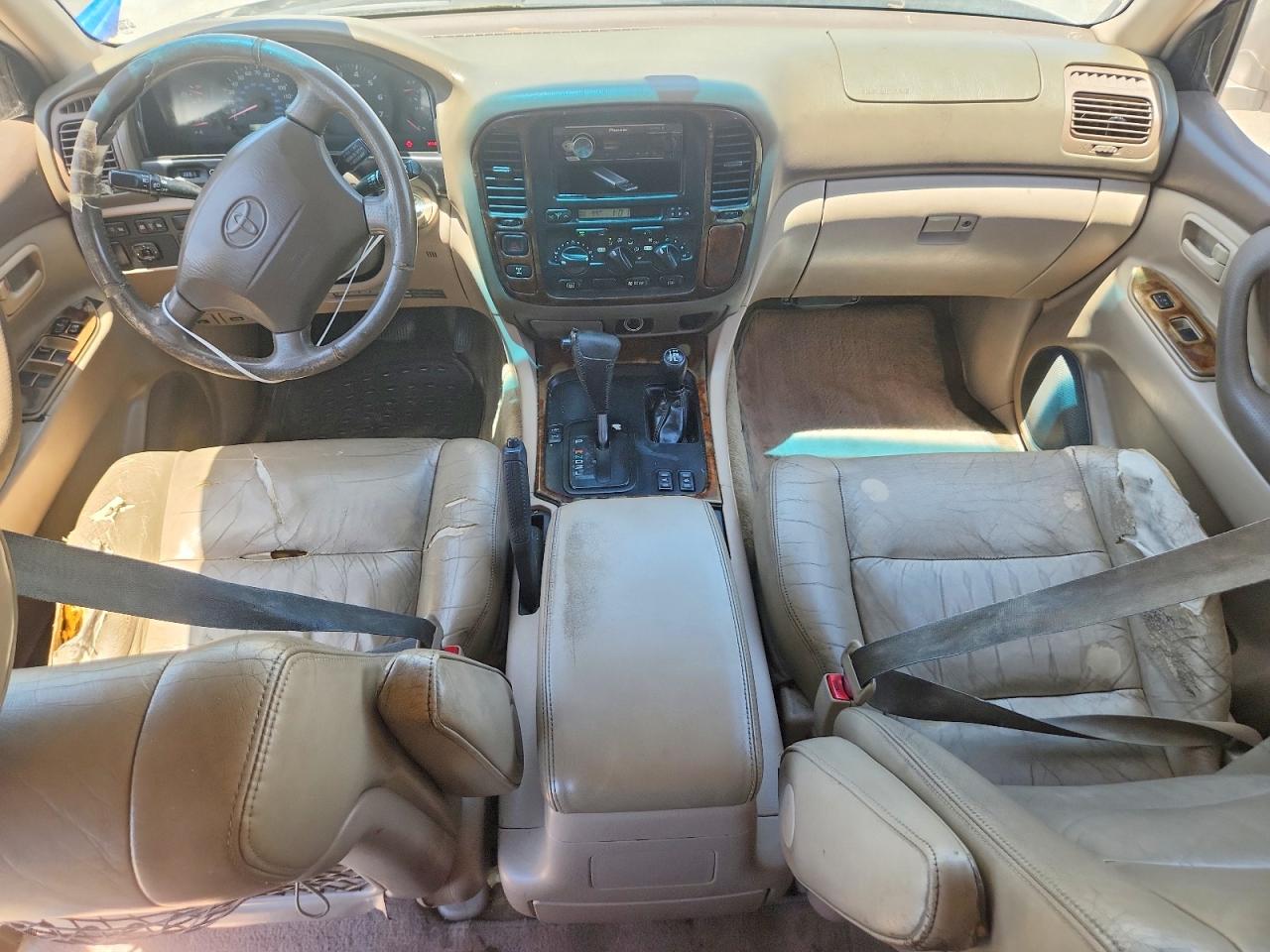 2000 Toyota Land Cruiser Base Cream vin: JT3HT05J7Y0086550
