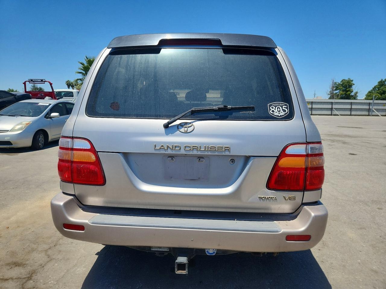 2000 Toyota Land Cruiser Base Cream vin: JT3HT05J7Y0086550