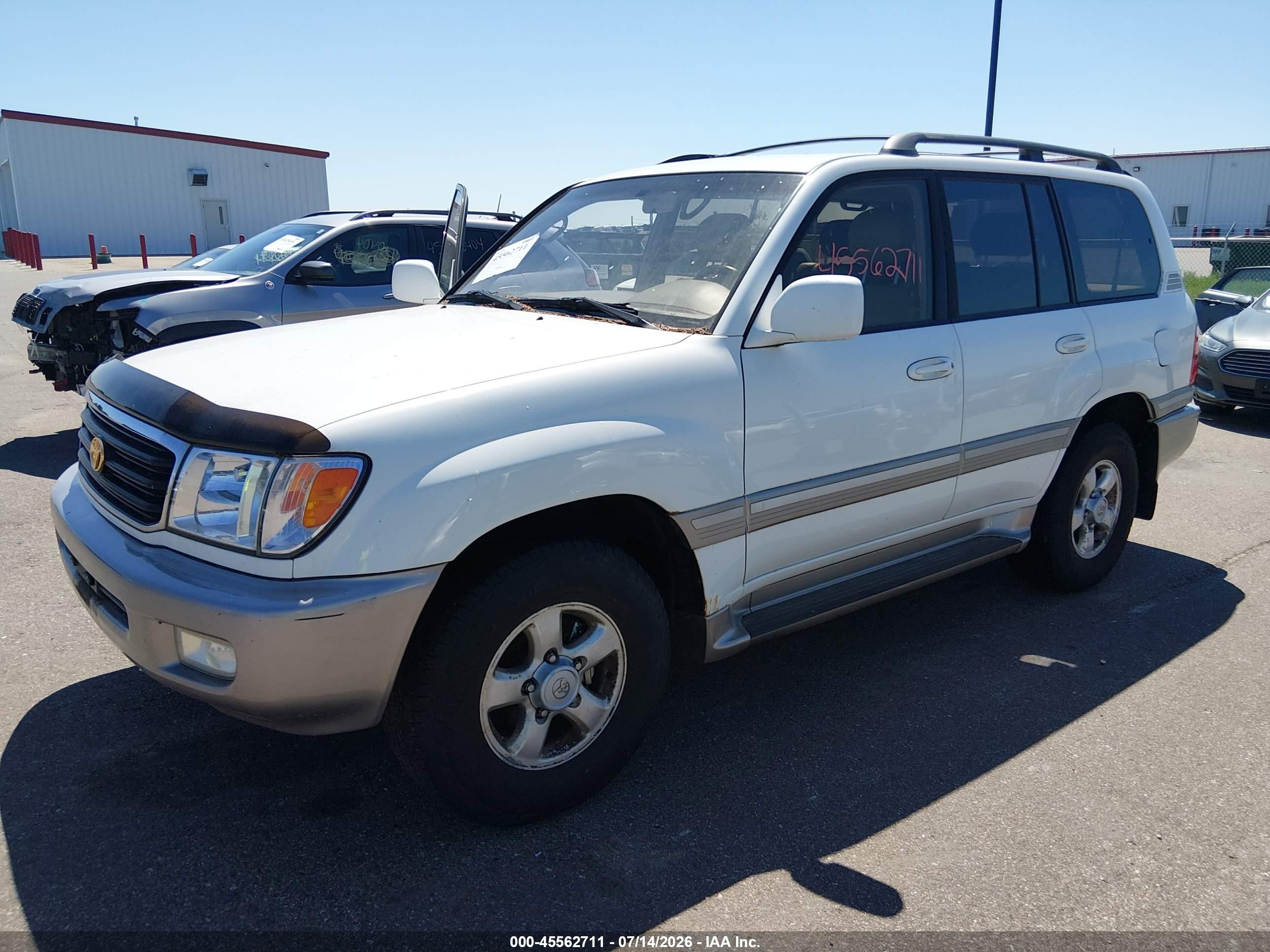 2000 Toyota Land Cruiser   Белый vin: JT3HT05J7Y0102276