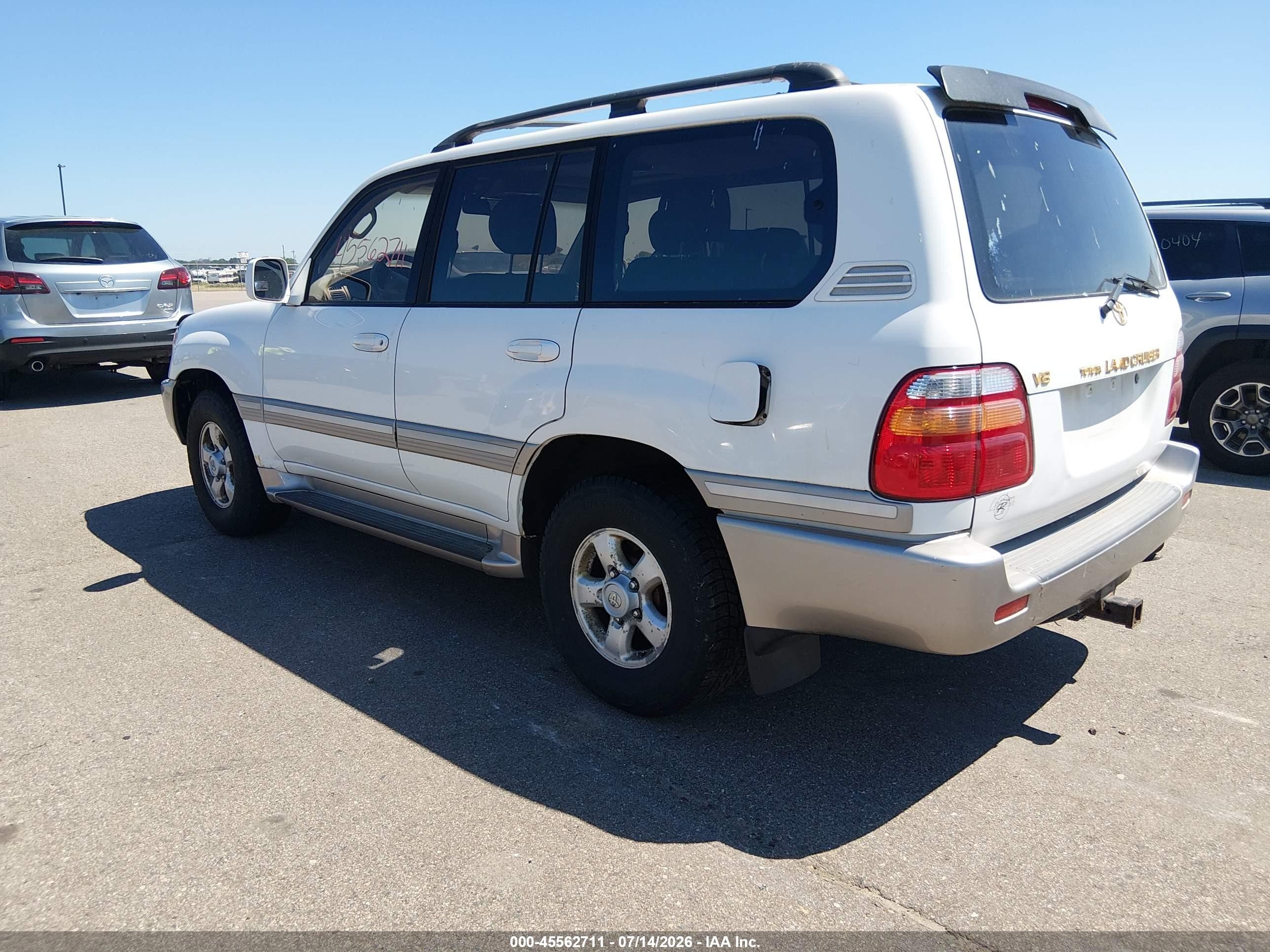 2000 Toyota Land Cruiser   Белый vin: JT3HT05J7Y0102276