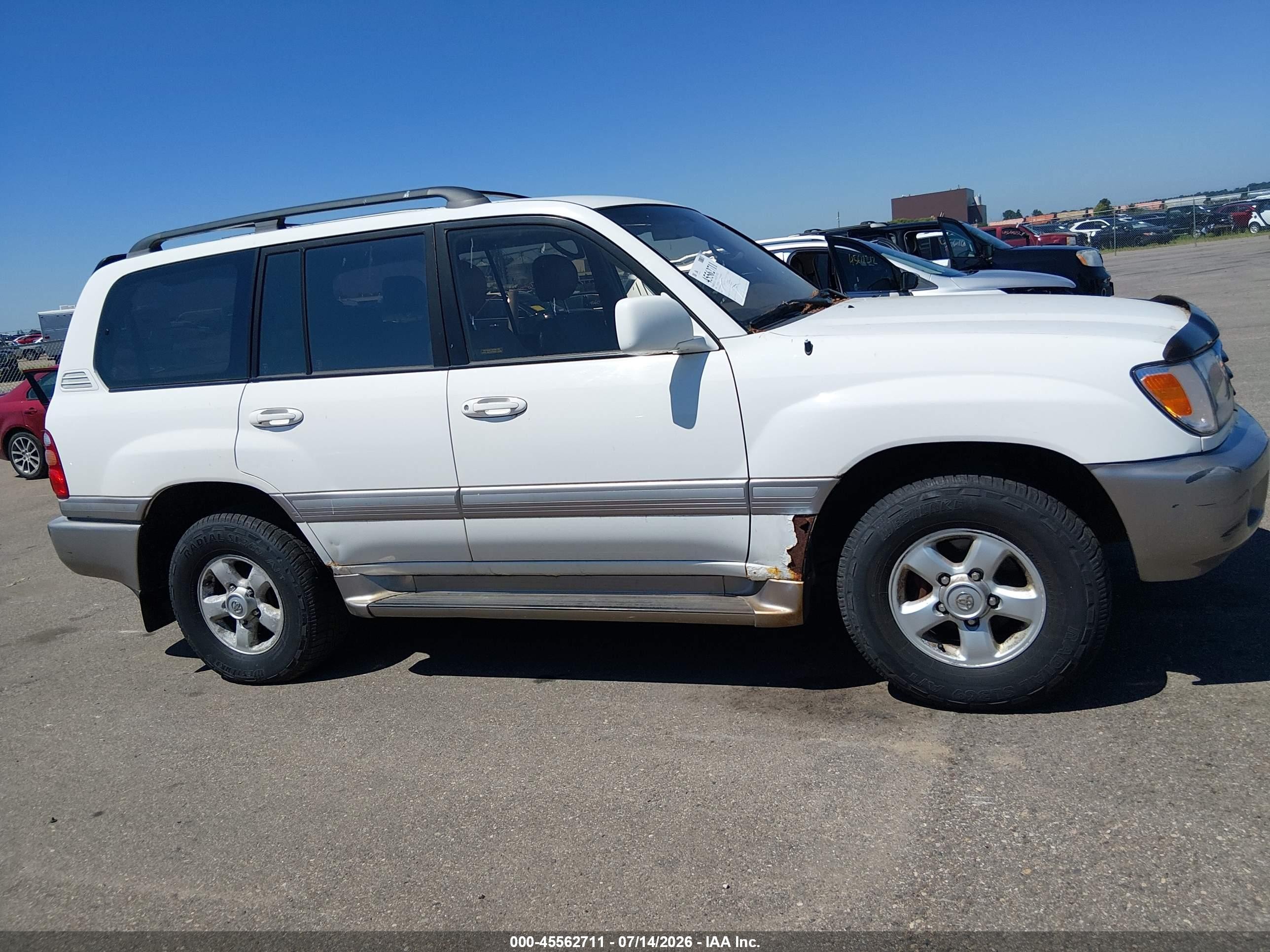 2000 Toyota Land Cruiser   Белый vin: JT3HT05J7Y0102276