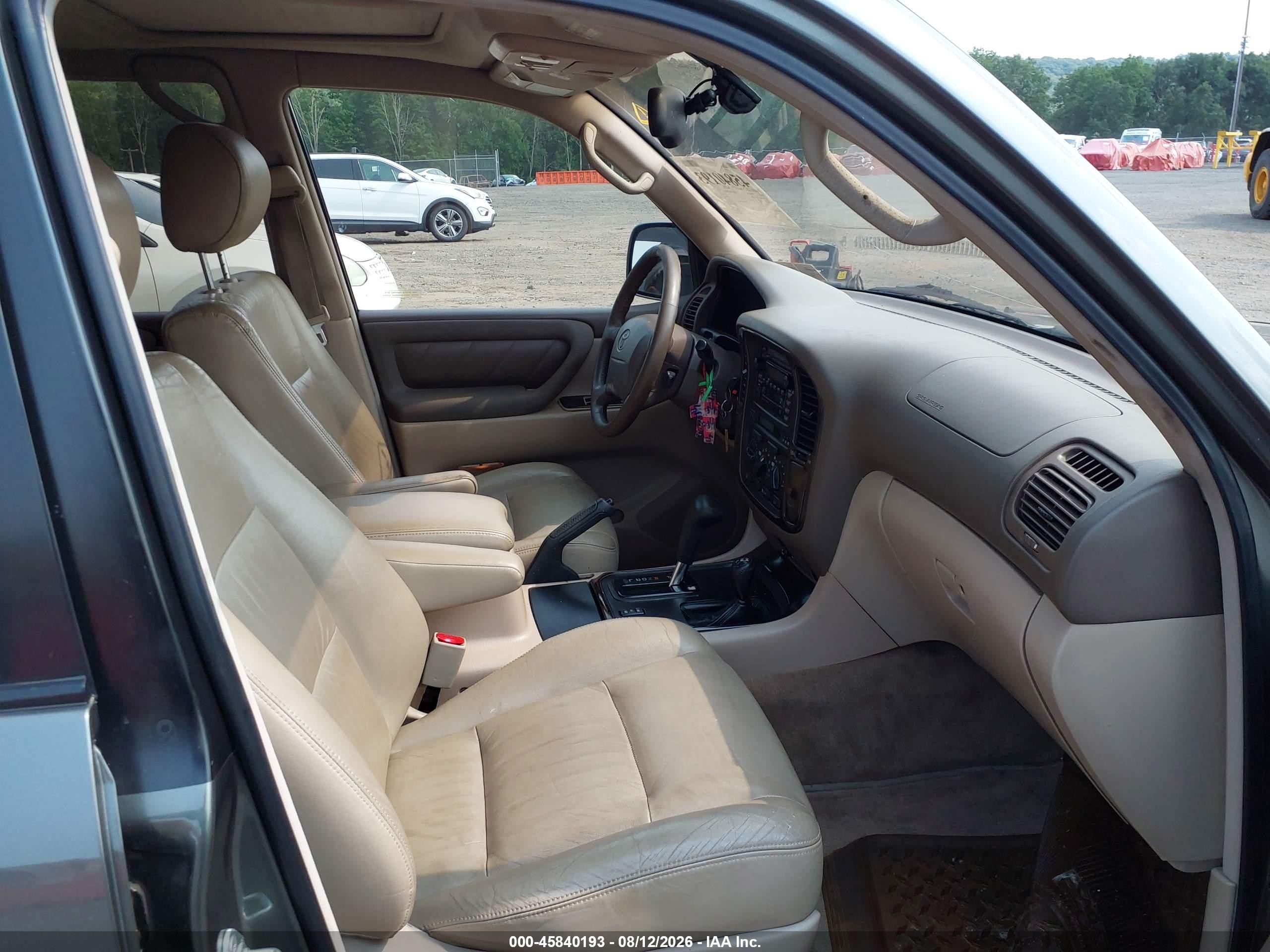 2000 Toyota Land Cruiser   Gray vin: JT3HT05J7Y0123385