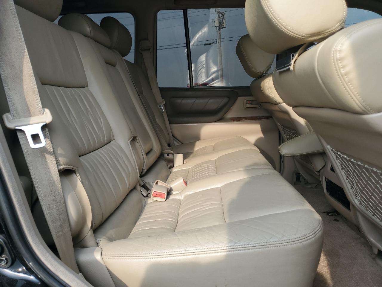 1998 Toyota Land Cruiser Black vin: JT3HT05J8W0015080