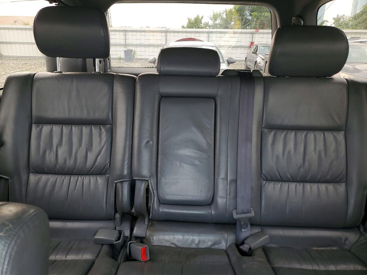 1999 Toyota Land Cruiser White vin: JT3HT05J8X0035654