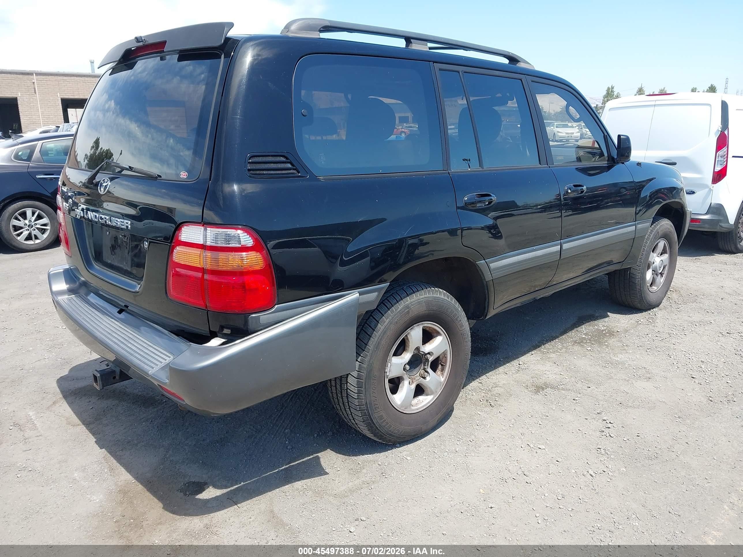 2000 Toyota Land Cruiser   Black vin: JT3HT05J8Y0105431
