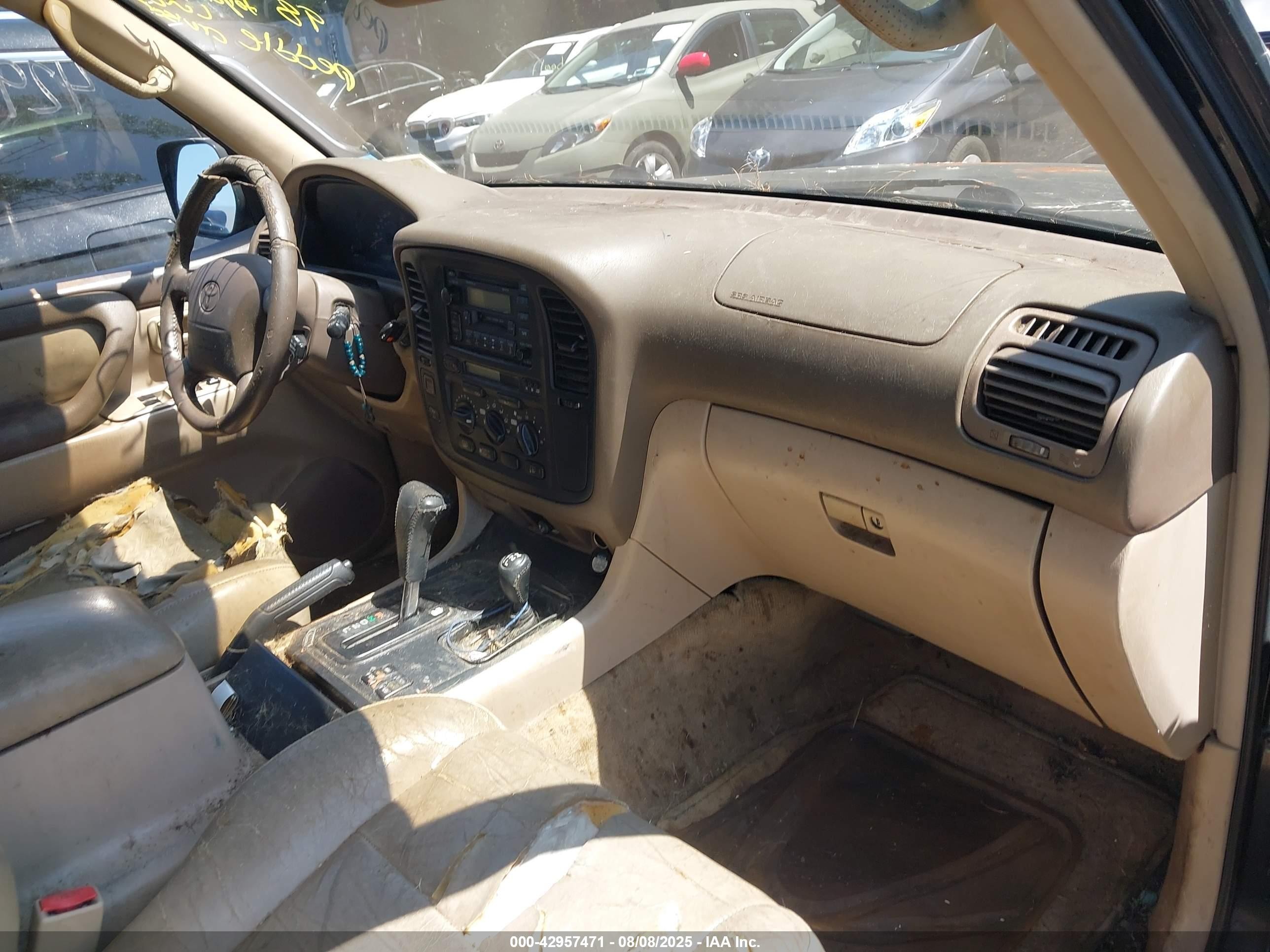 1998 Toyota Land Cruiser   Black vin: JT3HT05J9W0014035