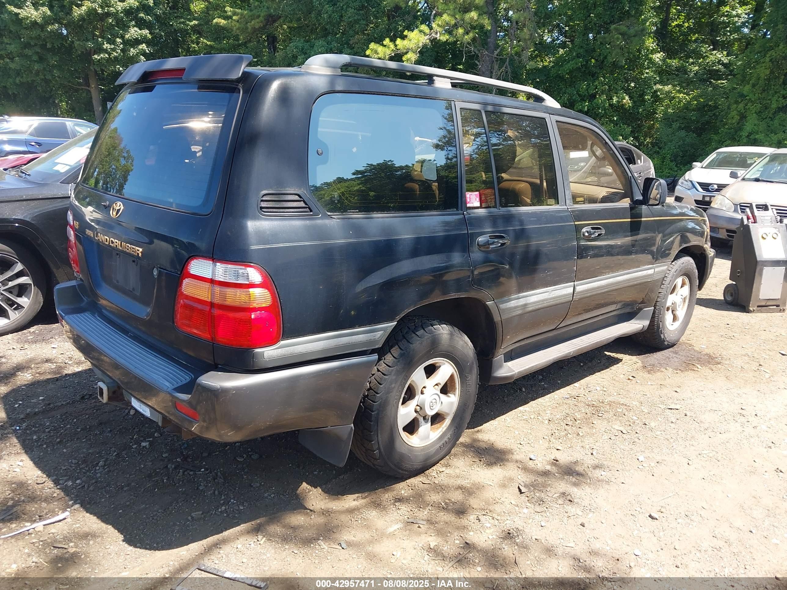 1998 Toyota Land Cruiser   Black vin: JT3HT05J9W0014035