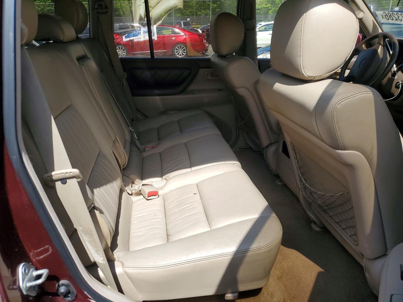 1998 Toyota Land Cruiser Base Burgundy vin: JT3HT05JXW0018112