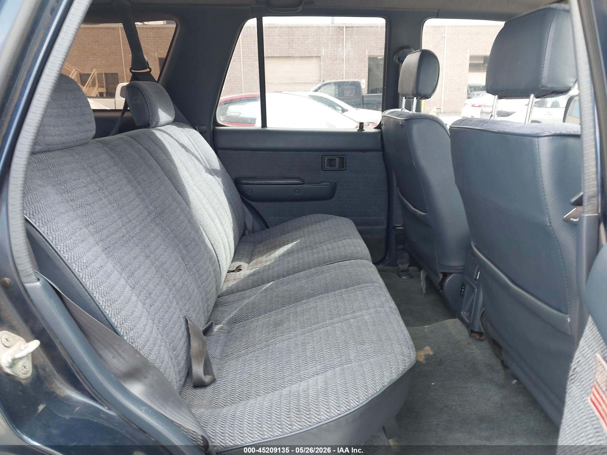 1992 Toyota 4runner Rn37 Синий vin: JT3RN37W1N0010102