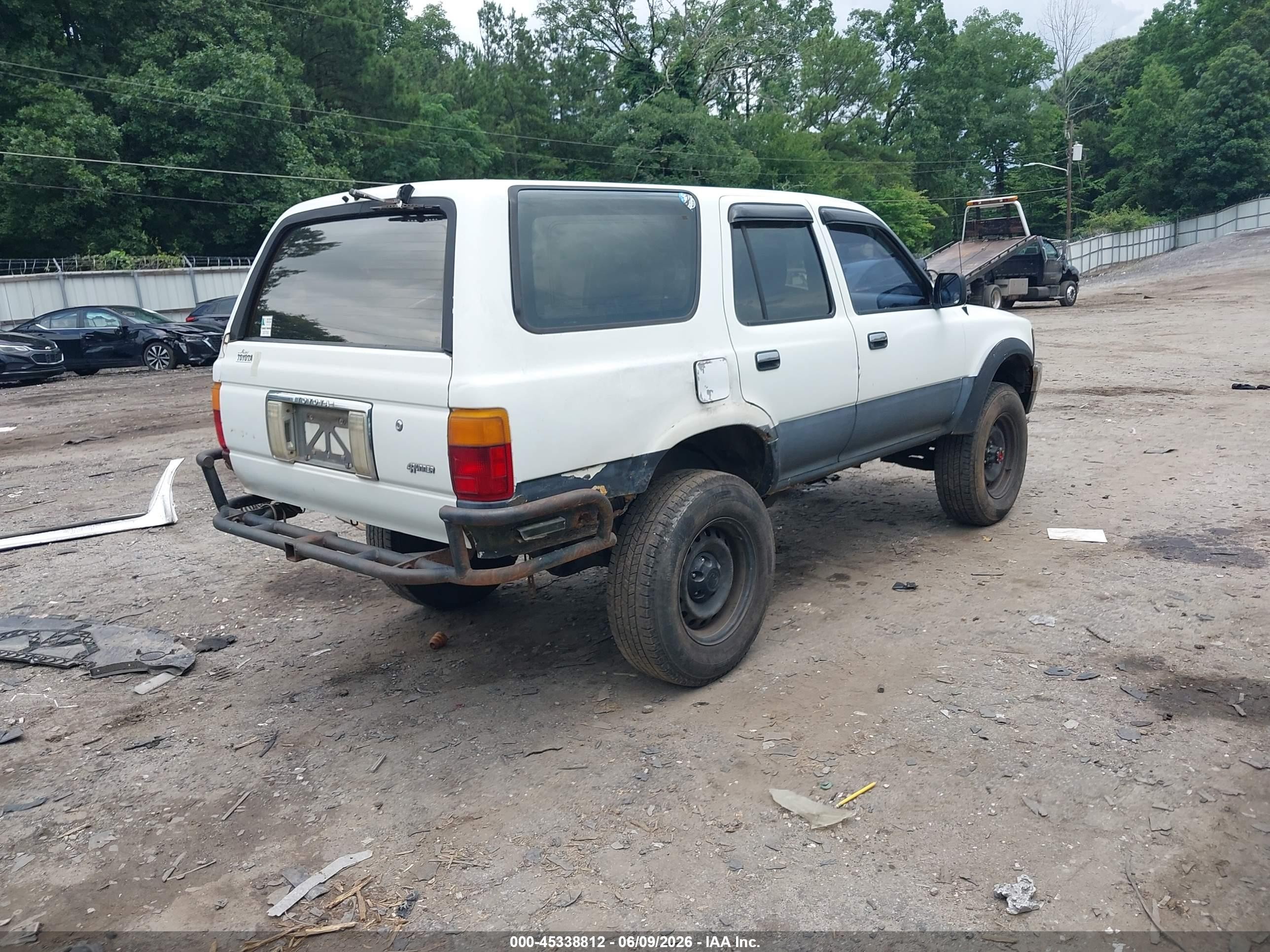 1990 Toyota 4runner Rn37 Белый vin: JT3RN37W7L0005113