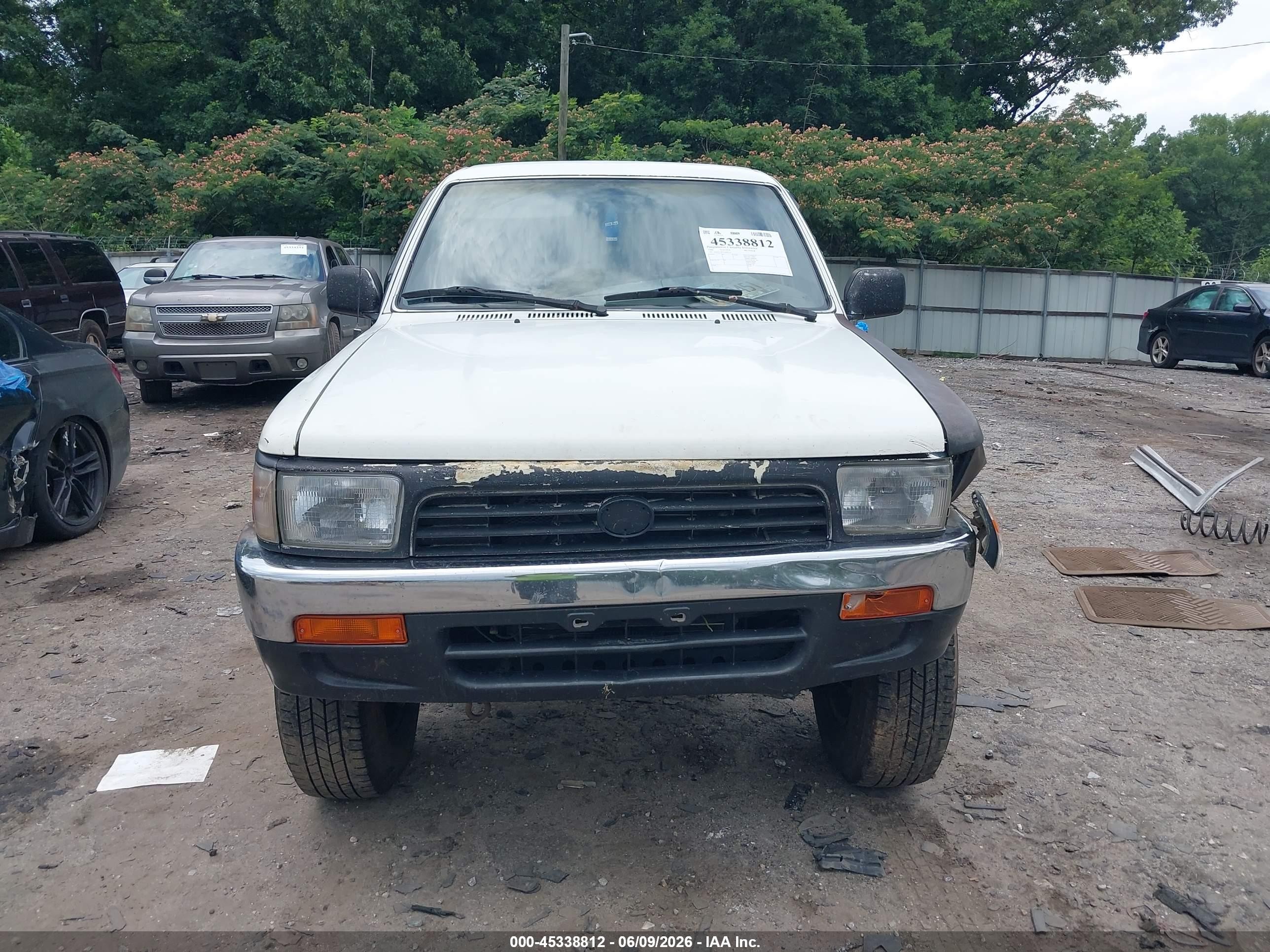 1990 Toyota 4runner Rn37 Белый vin: JT3RN37W7L0005113