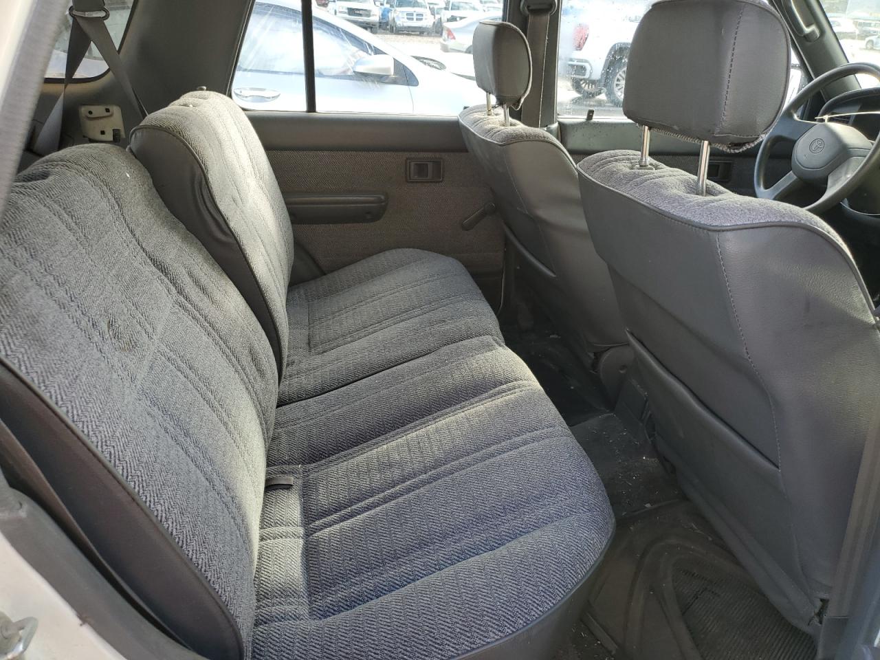 1992 Toyota 4runner Rn37 White vin: JT3RN37W7N6000154