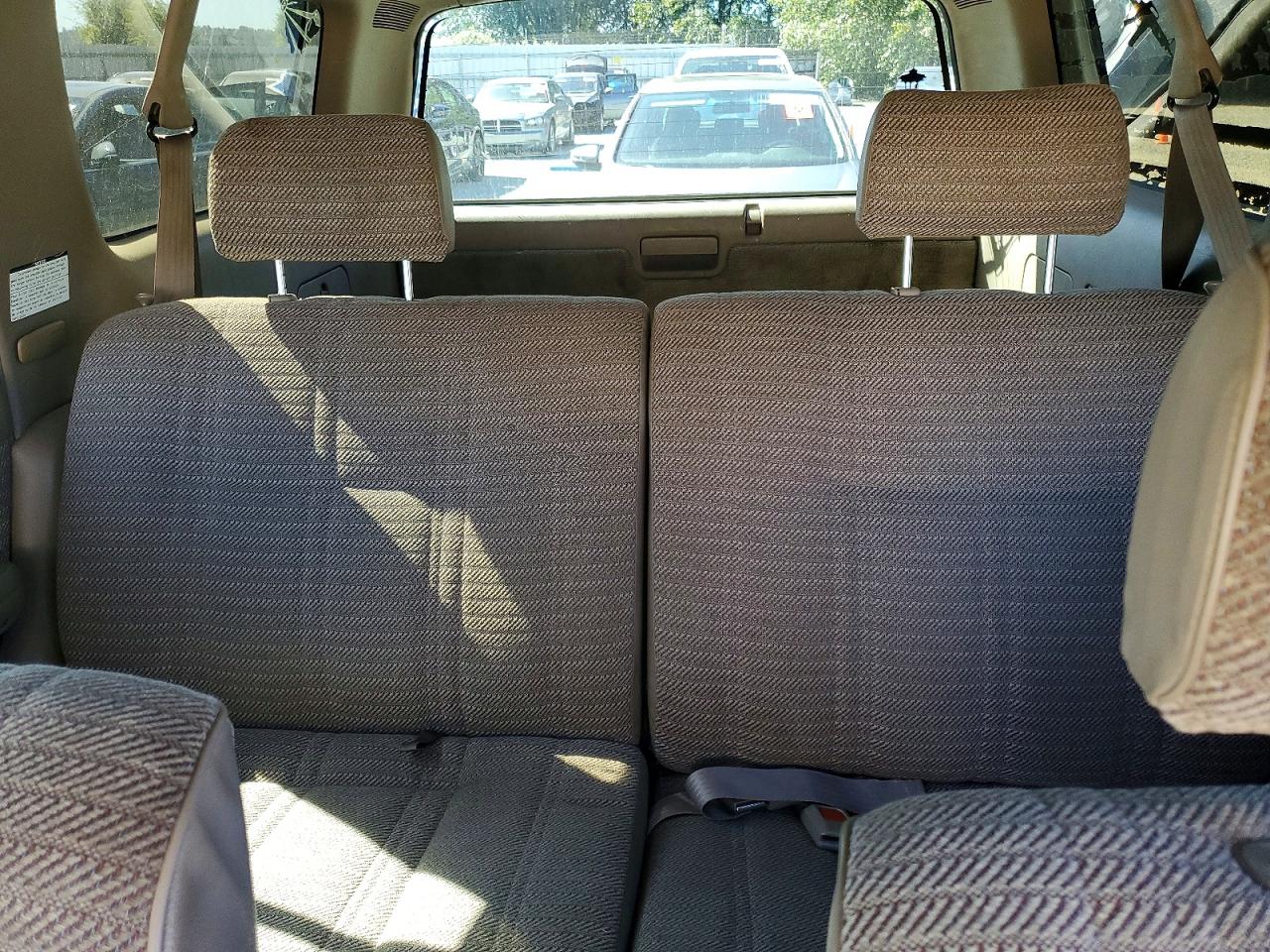 1995 Toyota 4runner Sr5 Tan vin: JT3RN37W7S0015803
