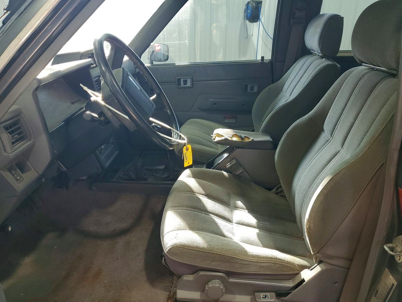 1986 Toyota 4runner Sr5 Gray vin: JT3RN64W2G0052500