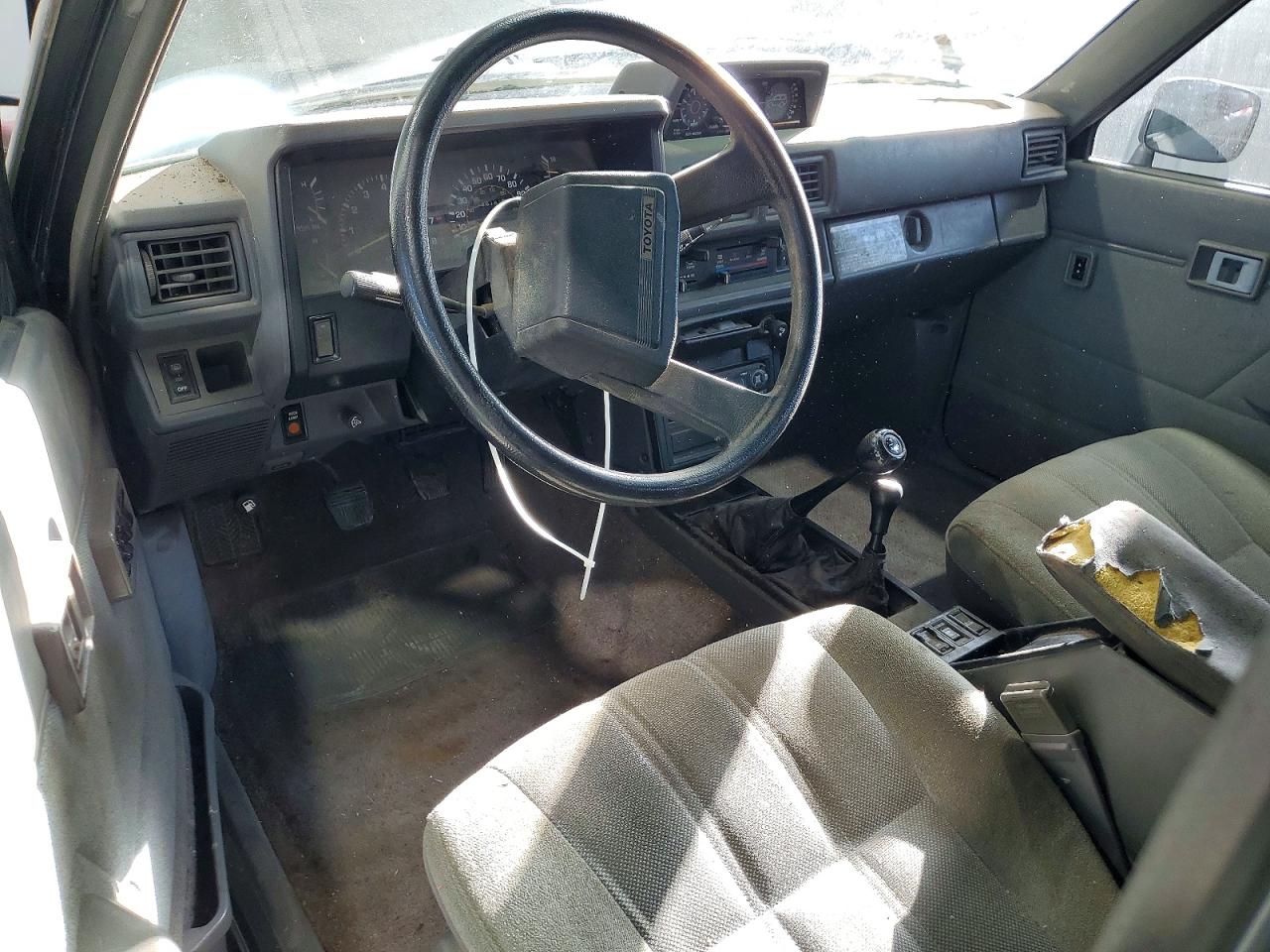 1986 Toyota 4runner Sr5 Gray vin: JT3RN64W2G0052500