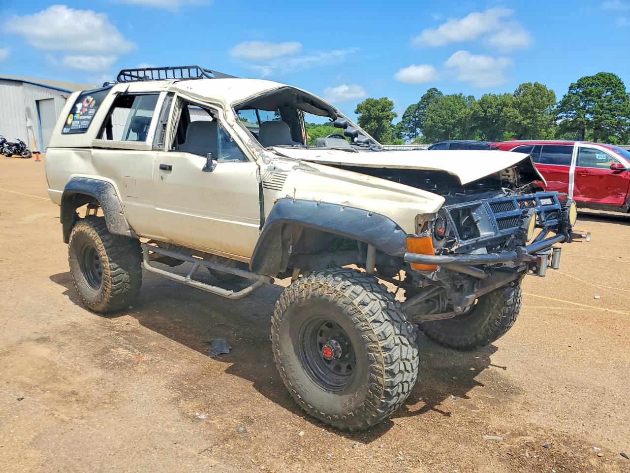 1984 Toyota 4runner Rn60 Кремовый vin: JT3RN65W7E5024951