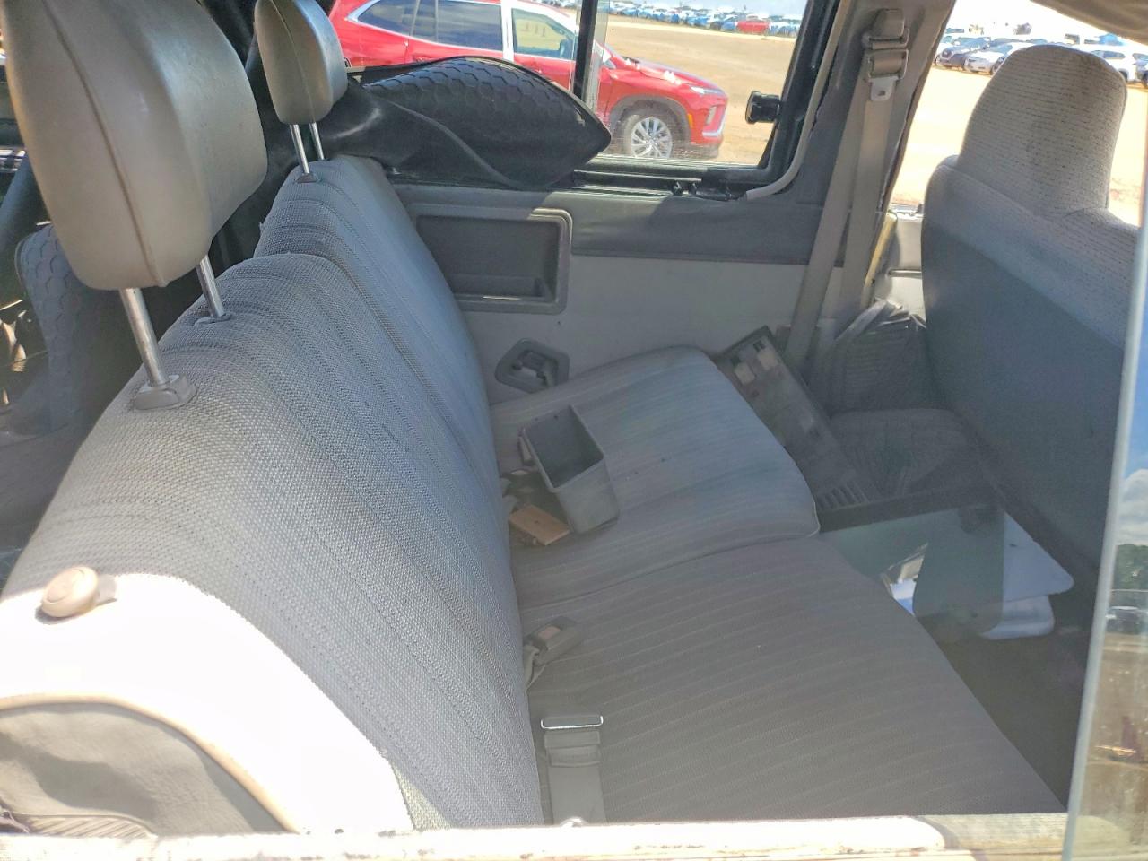 1984 Toyota 4runner Rn60 Кремовый vin: JT3RN65W7E5024951