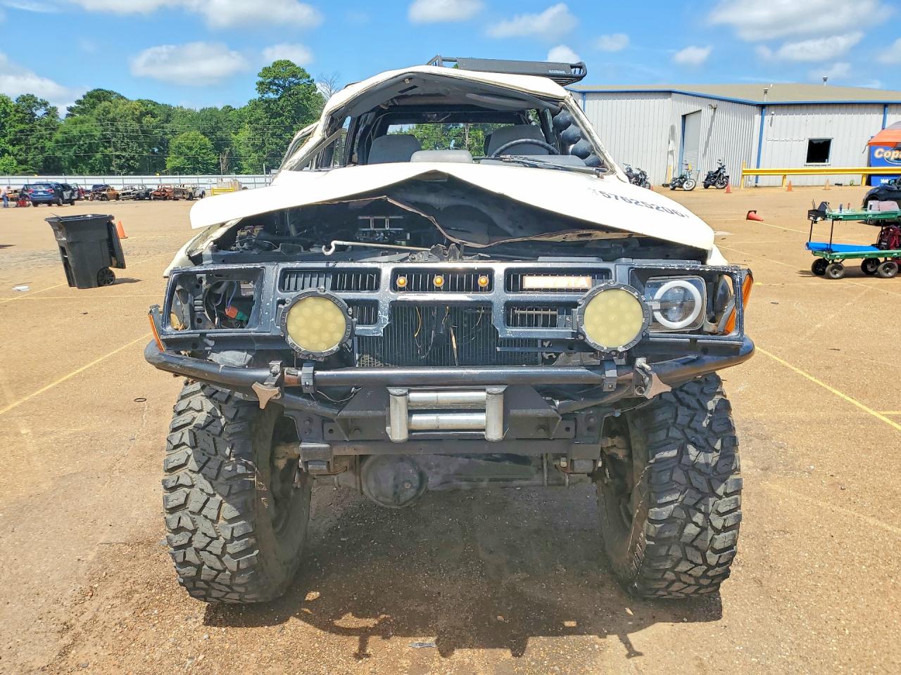 1984 Toyota 4runner Rn60 Кремовый vin: JT3RN65W7E5024951