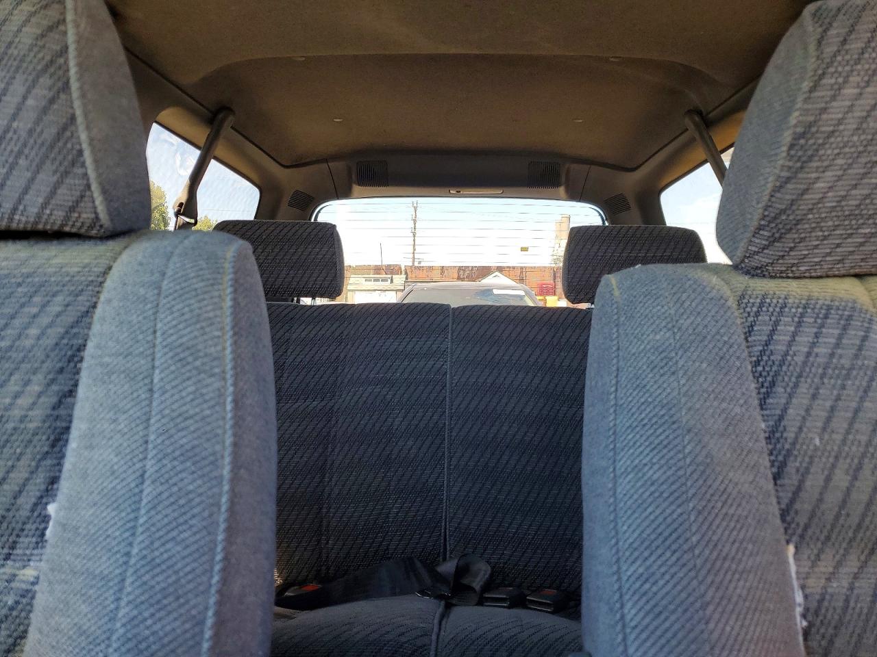 1993 Toyota 4runner Sr5 V6 Red vin: JT3VN29V6P0014808