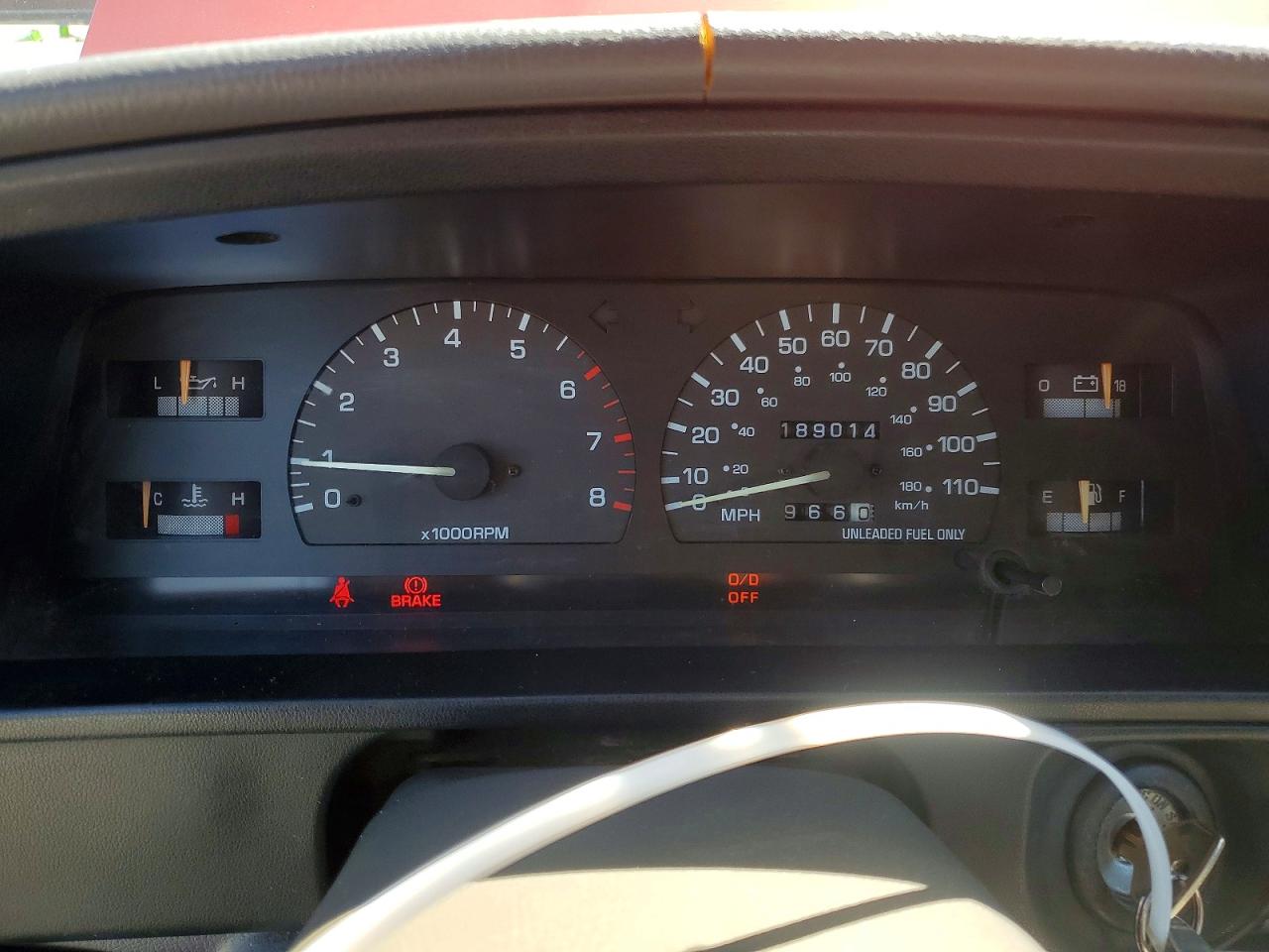 1993 Toyota 4runner Sr5 V6 Red vin: JT3VN29V6P0014808