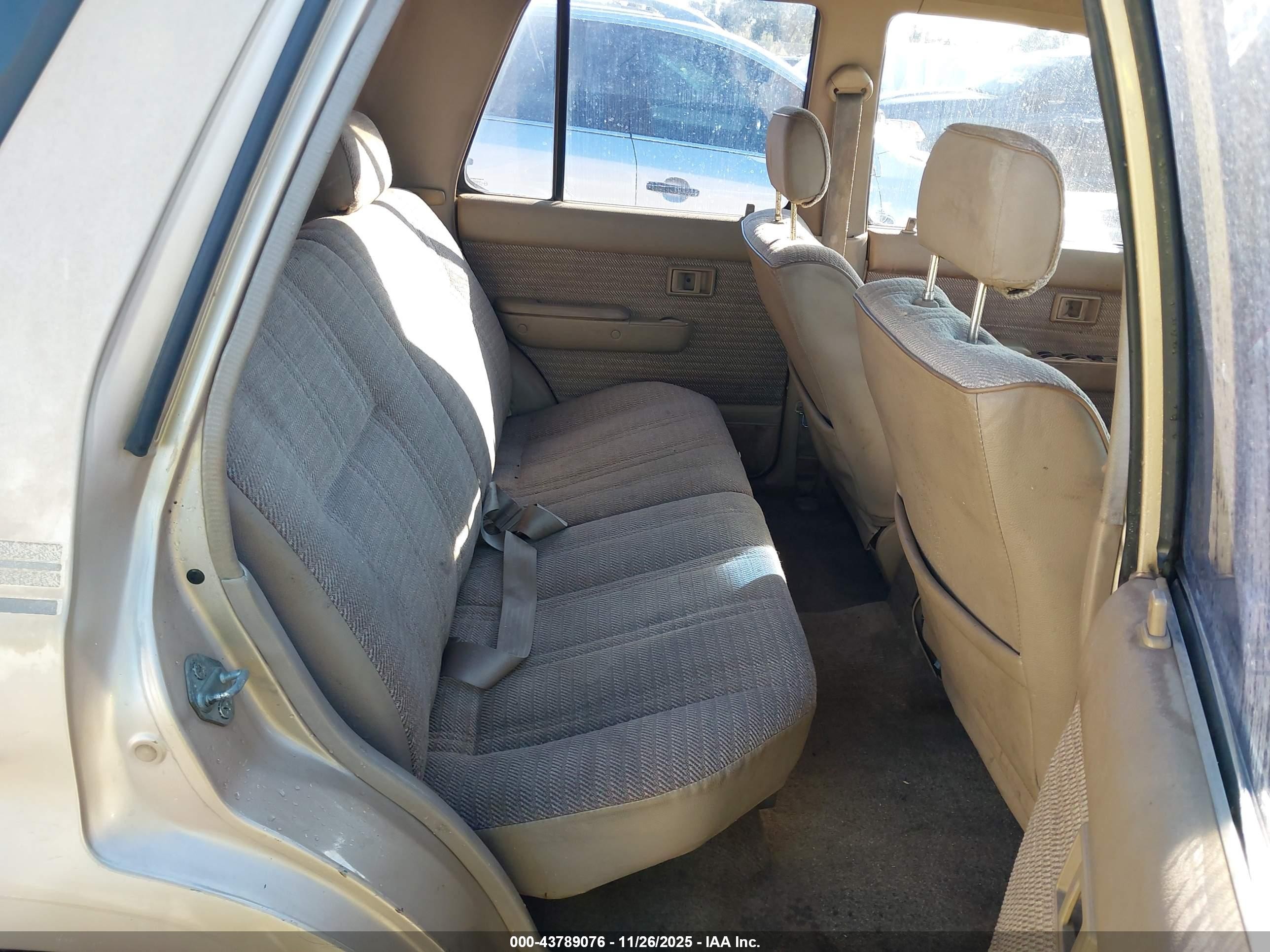 1995 Toyota 4runner Vn29 Sr5 Beige vin: JT3VN29VXS0070162
