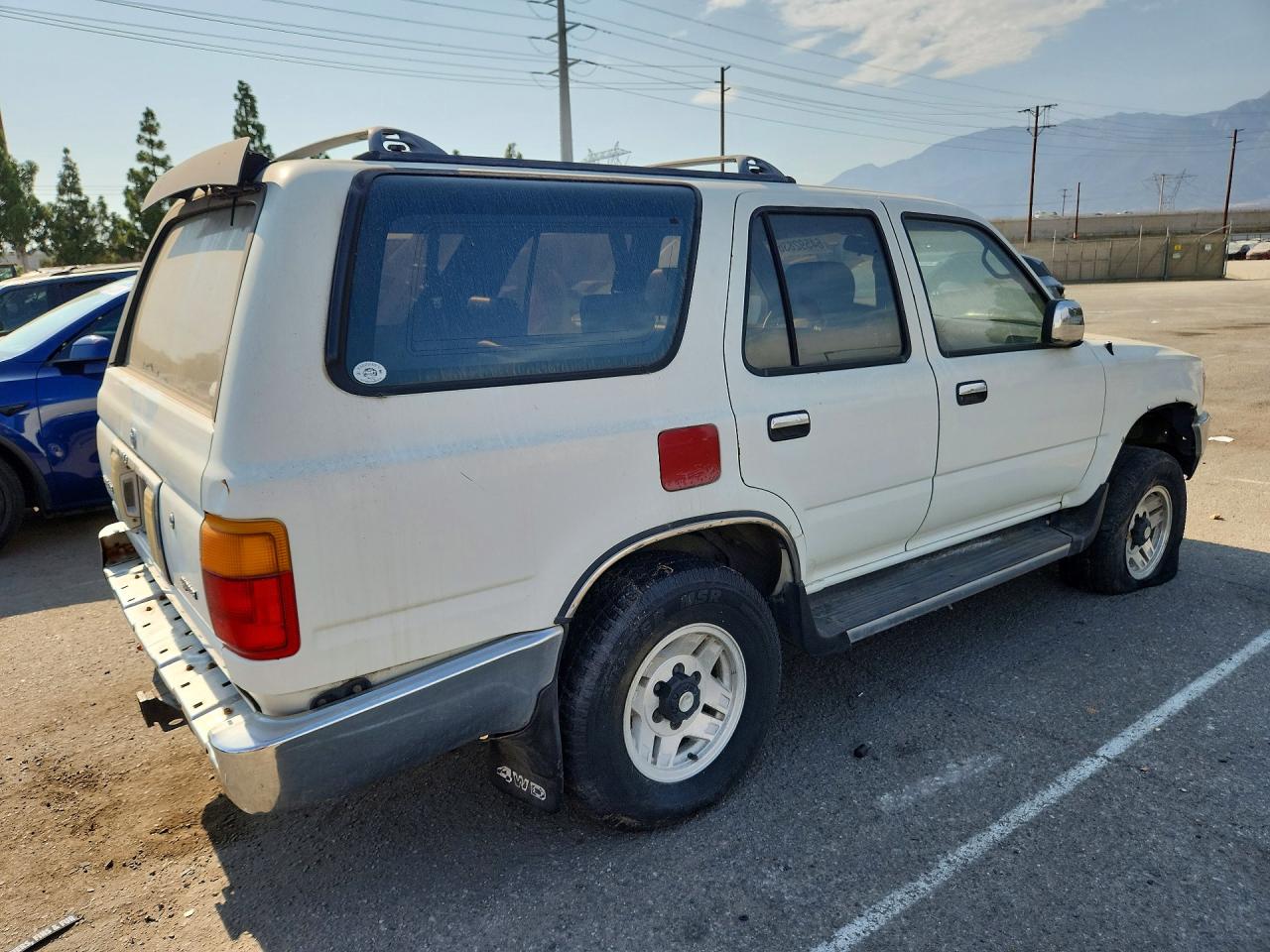 1995 Toyota 4runner Sr5 V6 White vin: JT3VN39W1P0112692