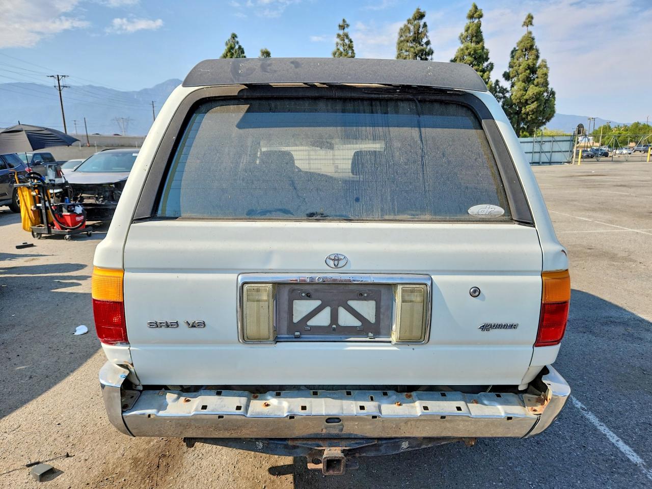 1995 Toyota 4runner Sr5 V6 White vin: JT3VN39W1P0112692