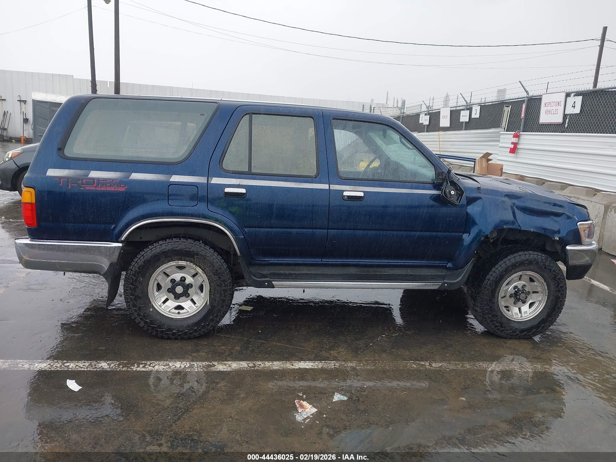1992 Toyota 4runner Vn39 Sr5 Dark Blue vin: JT3VN39W4N0092404