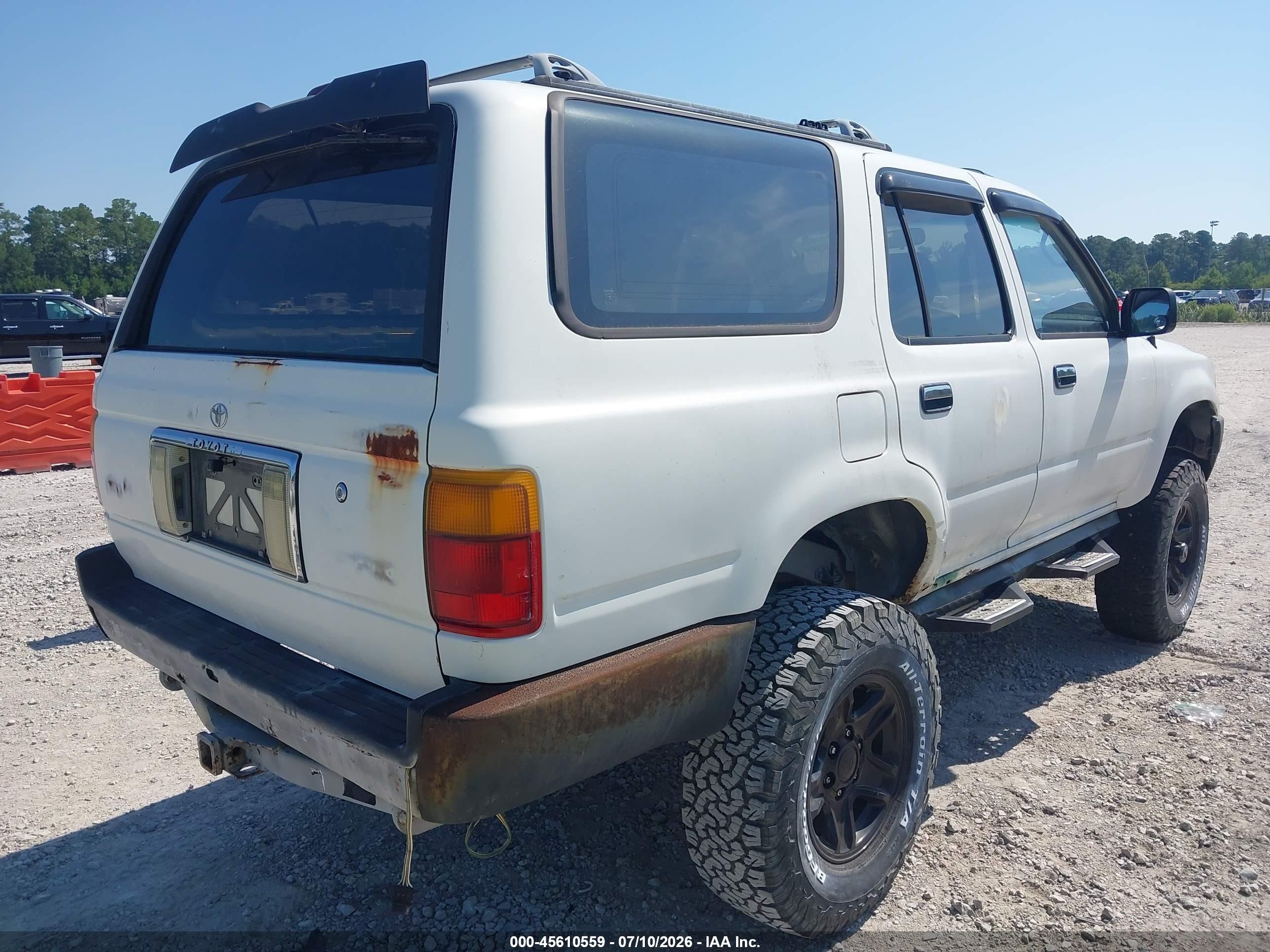 1995 Toyota 4runner Vn39 Sr5 Белый vin: JT3VN39W4S8079262