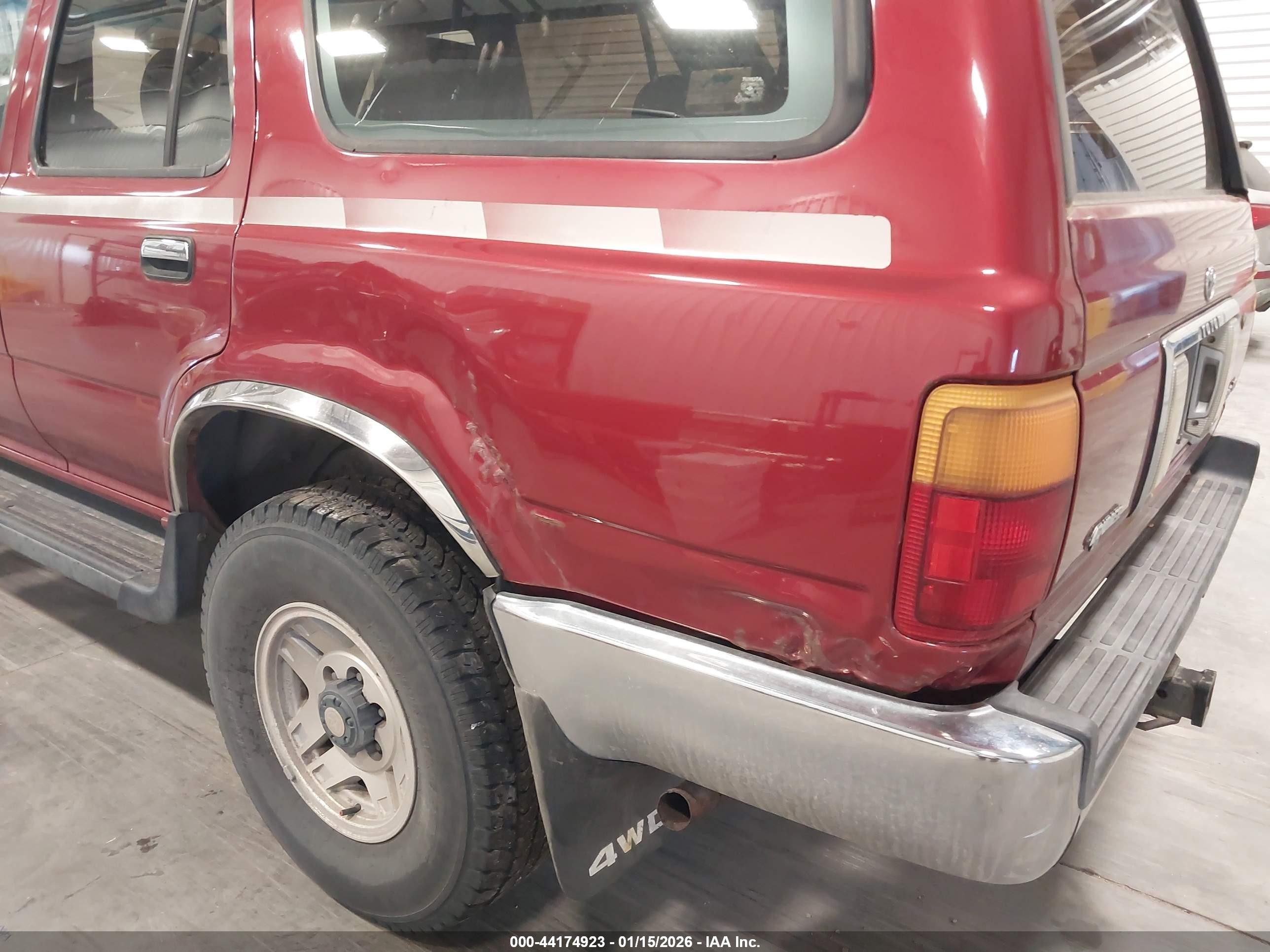 1992 Toyota 4runner Vn39 Sr5 Красный vin: JT3VN39W6N8042475