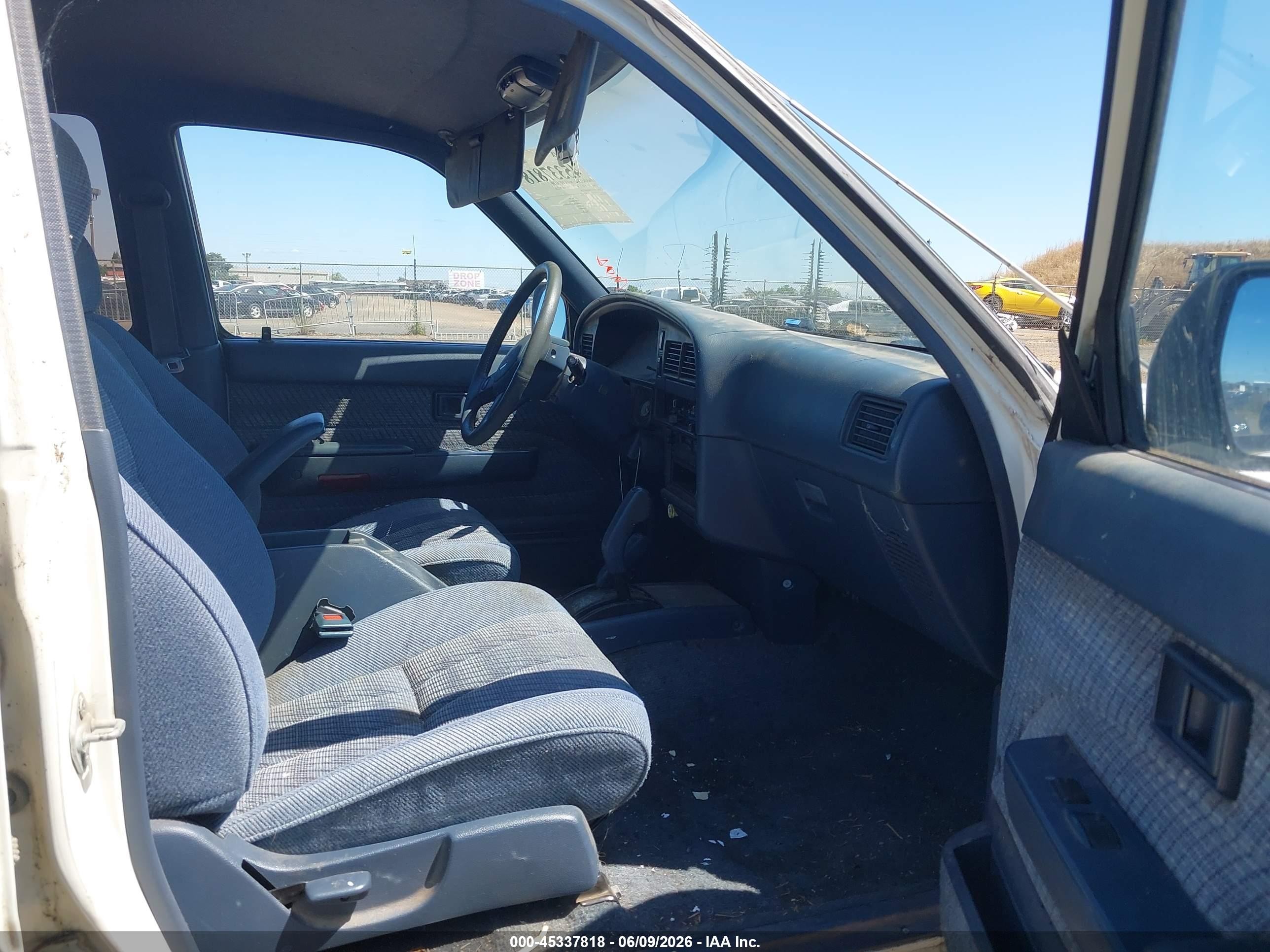 1991 Toyota 4runner Vn39 Sr5 White vin: JT3VN39W8M8013798