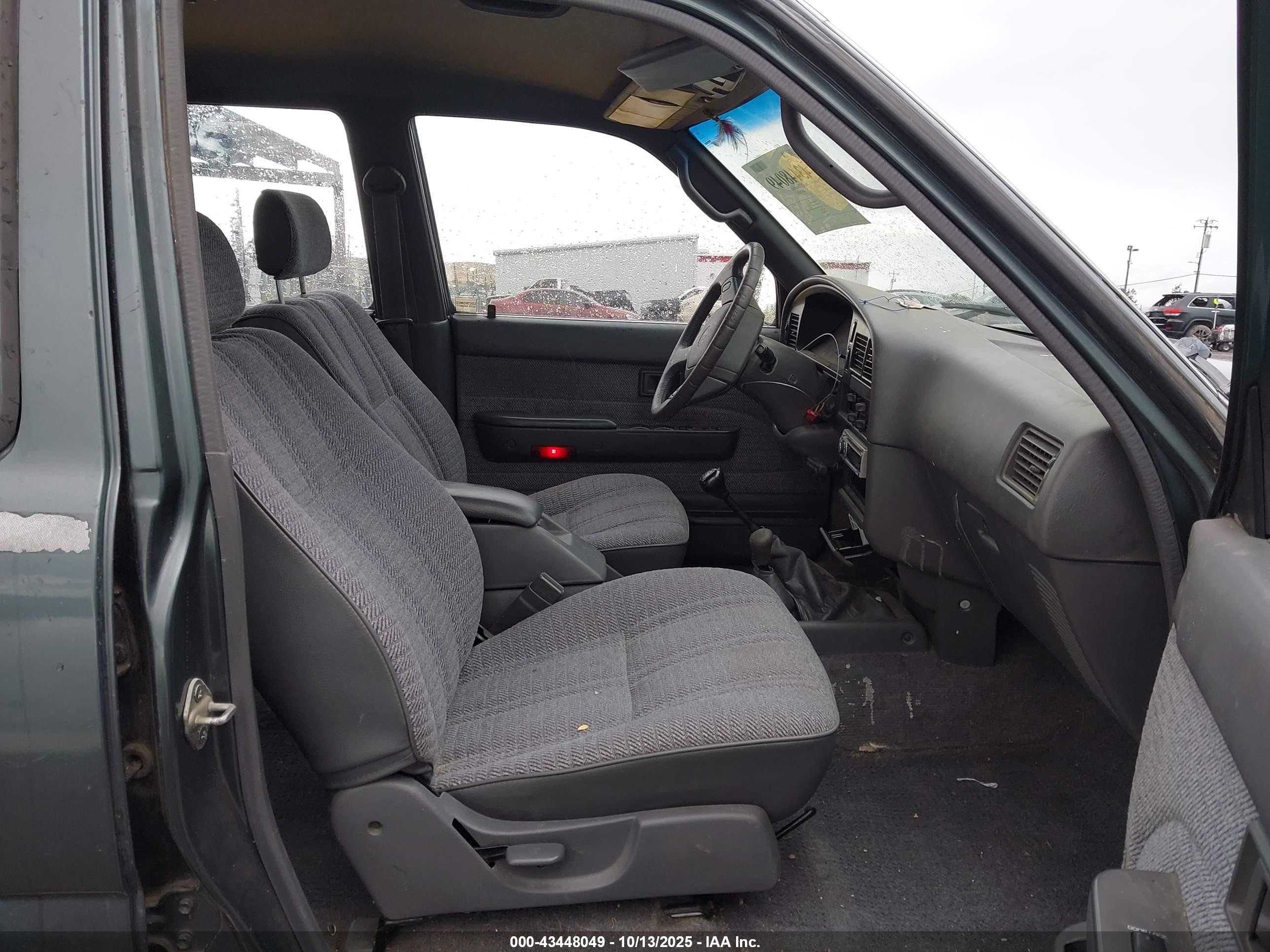 1992 Toyota 4runner Vn39 Sr5 Синий vin: JT3VN39W8N0083933
