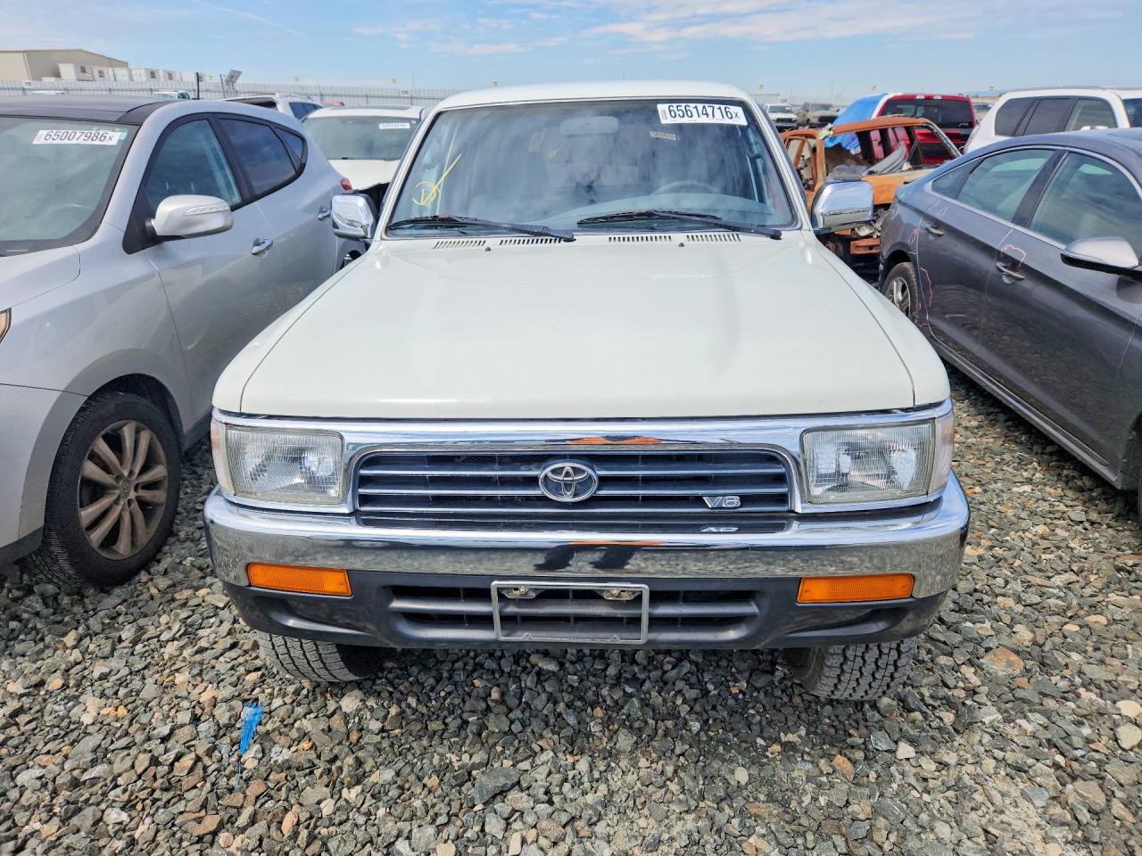 1995 Toyota 4runner Sr5 V6 White vin: JT3VN39W8S0172378