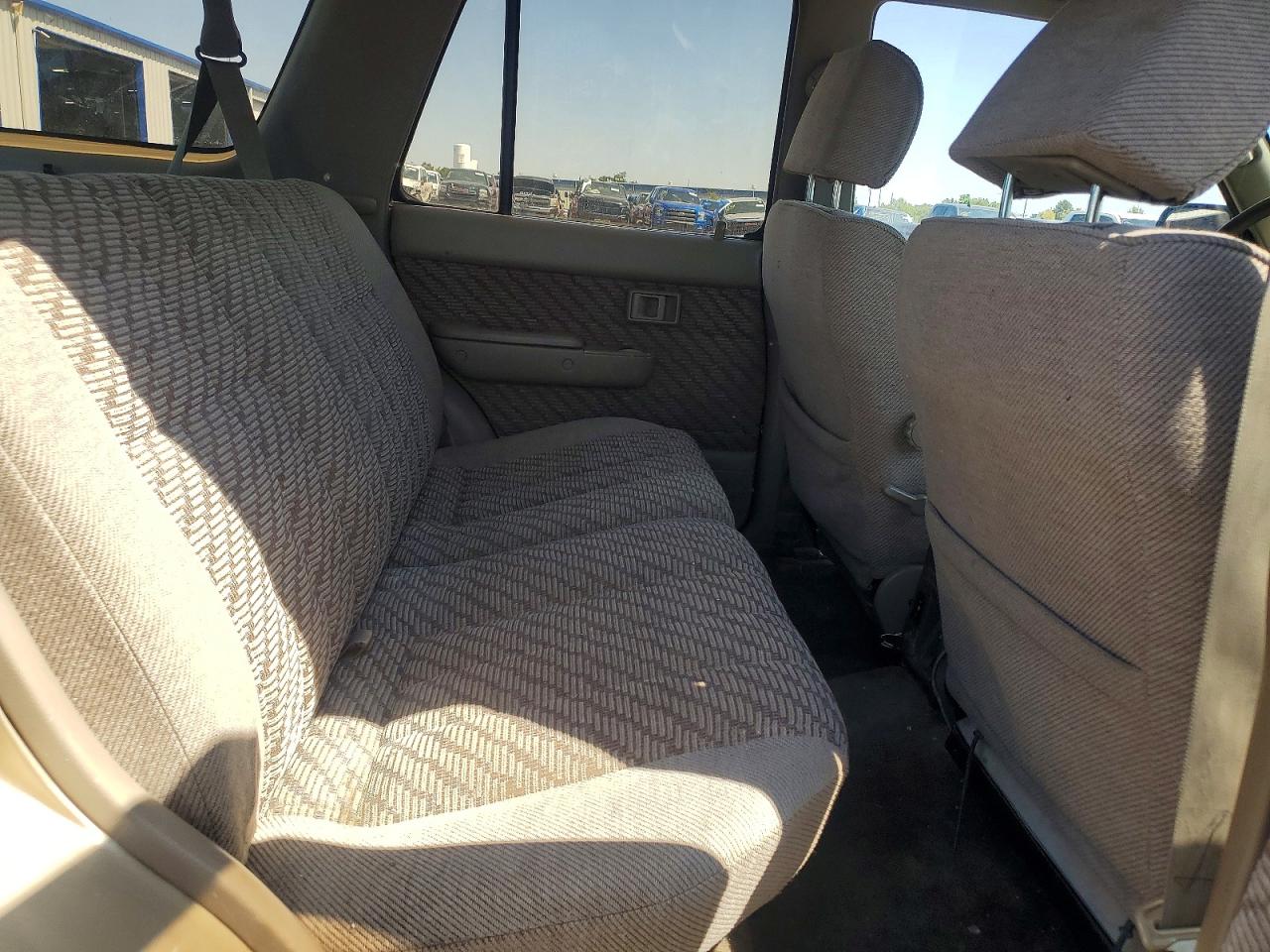 1995 Toyota 4runner Vn39 Sr5 Gold vin: JT3VN39W9S0198455