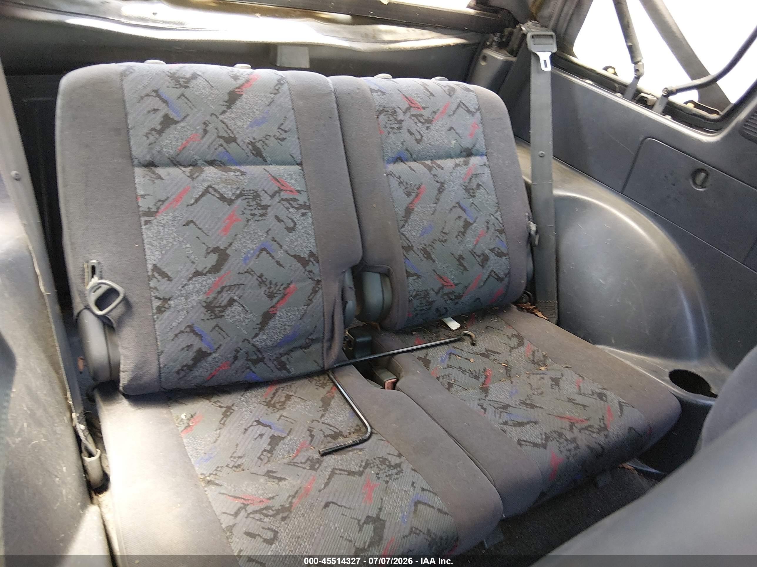 1998 Toyota Rav4 Softtop Black vin: JT3XP10V0W0013100